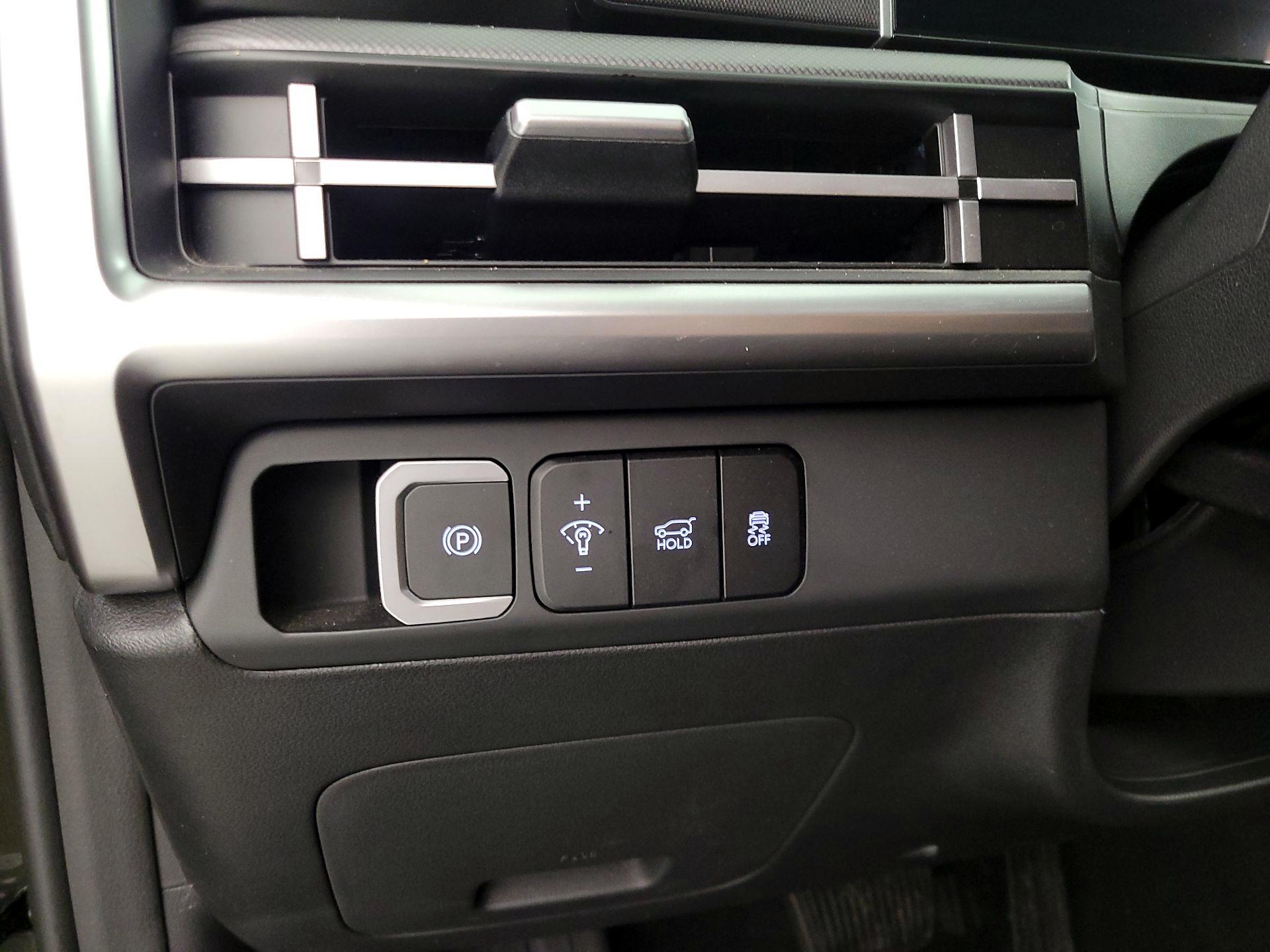 Thumbnail: 2025 Hyundai Santa Fe - 13