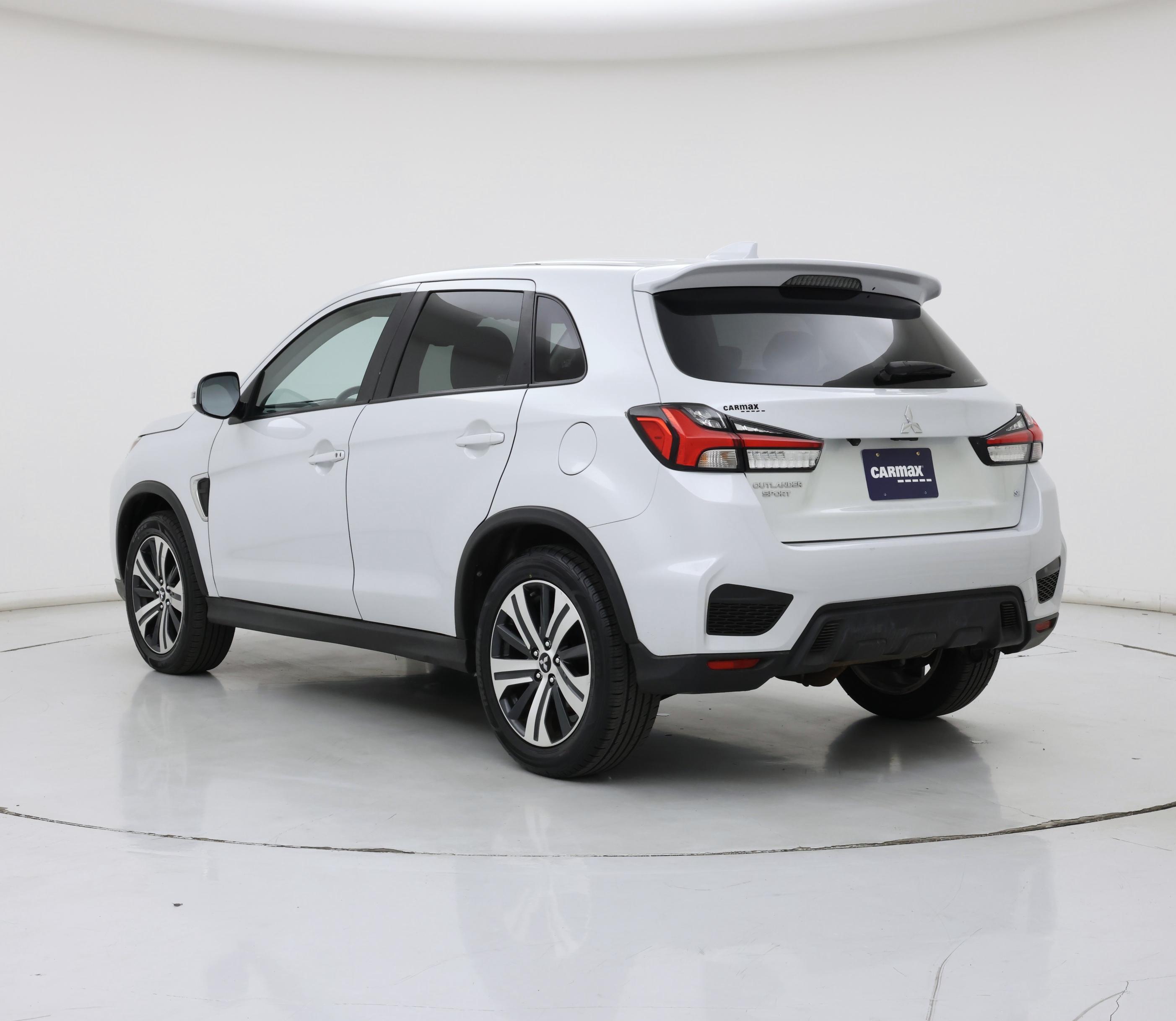 Thumbnail: 2022 Mitsubishi Outlander Sport - 2
