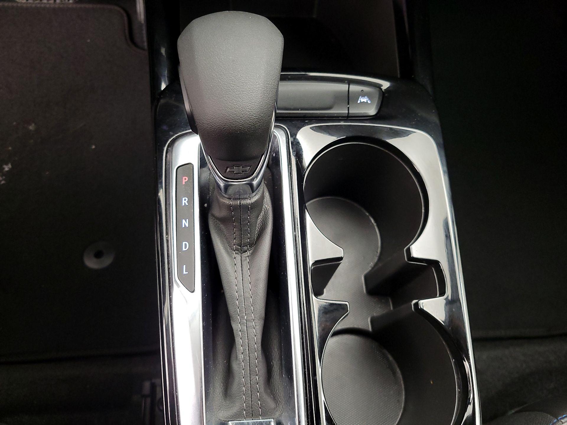 Thumbnail: 2025 Chevrolet Trax - 17