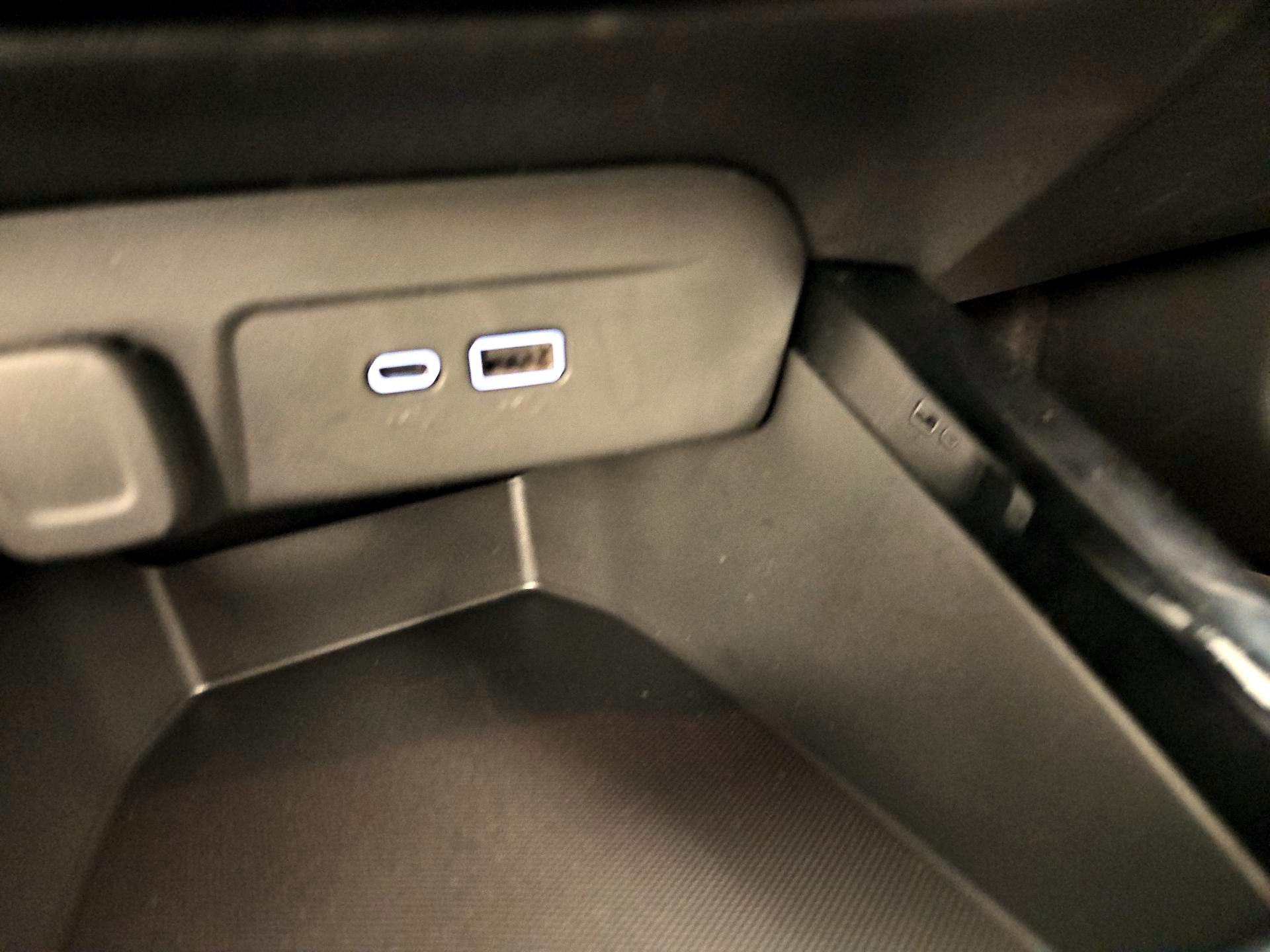 Thumbnail: 2024 Chevrolet Trax - 18