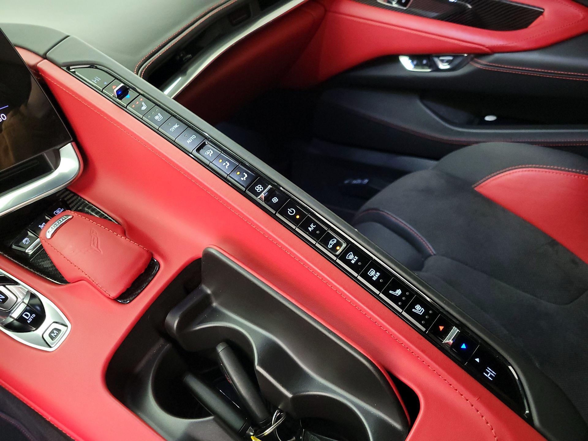 Thumbnail: 2020 Chevrolet Corvette - 16