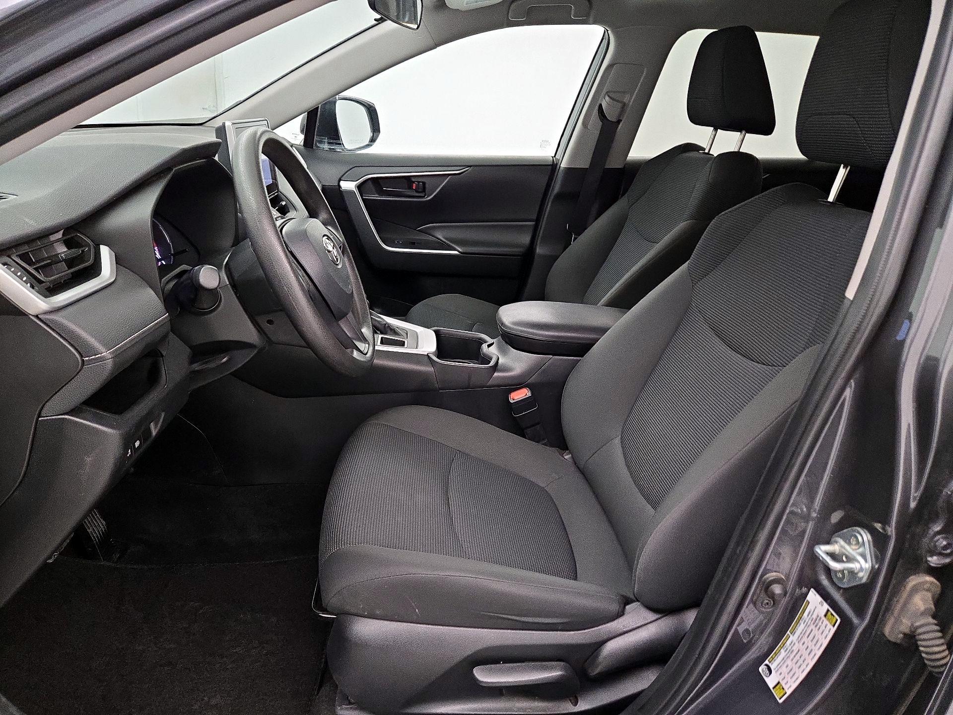 Thumbnail: 2024 Toyota RAV4 - 11