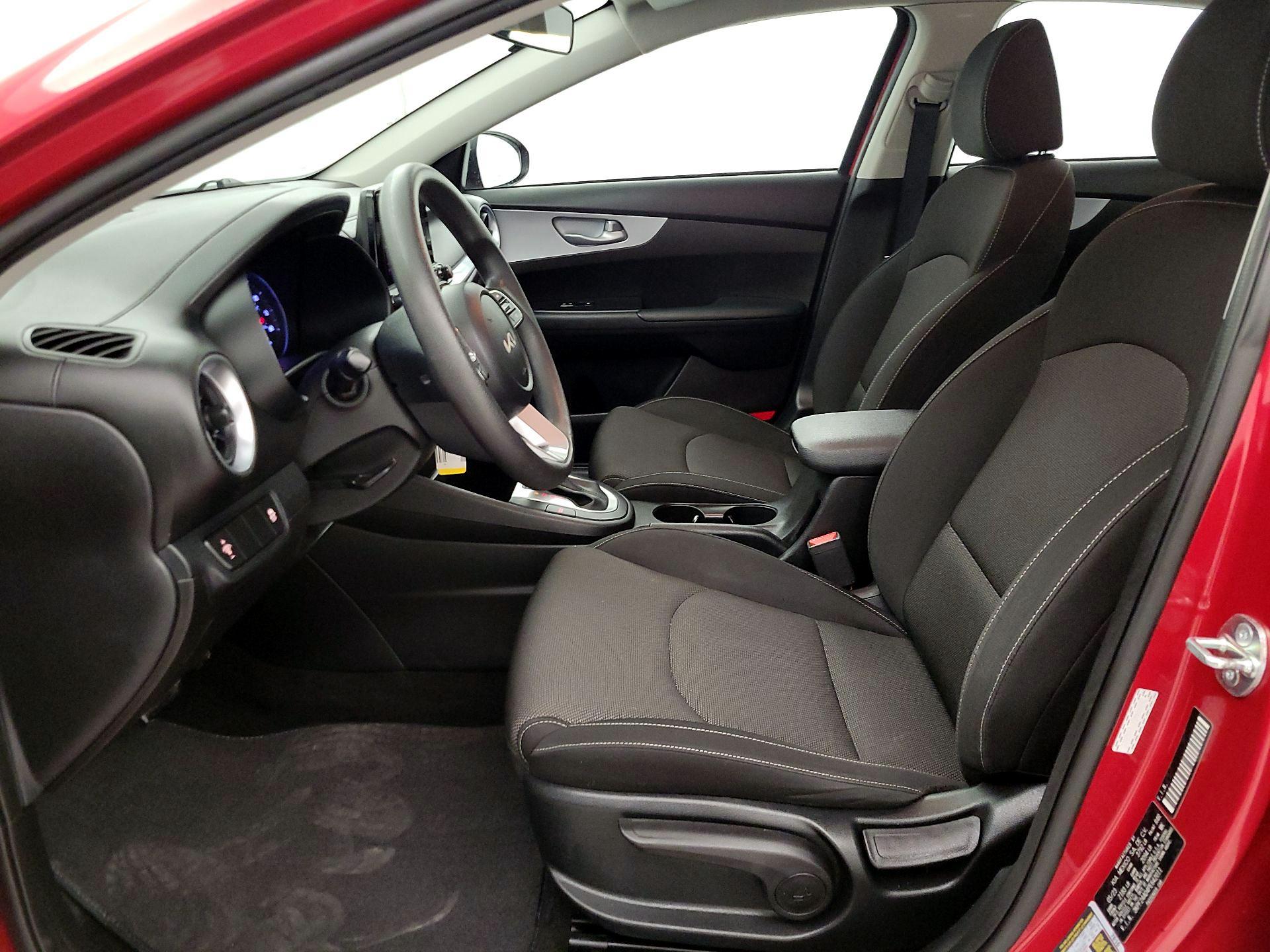 Thumbnail: 2023 Kia Forte - 11