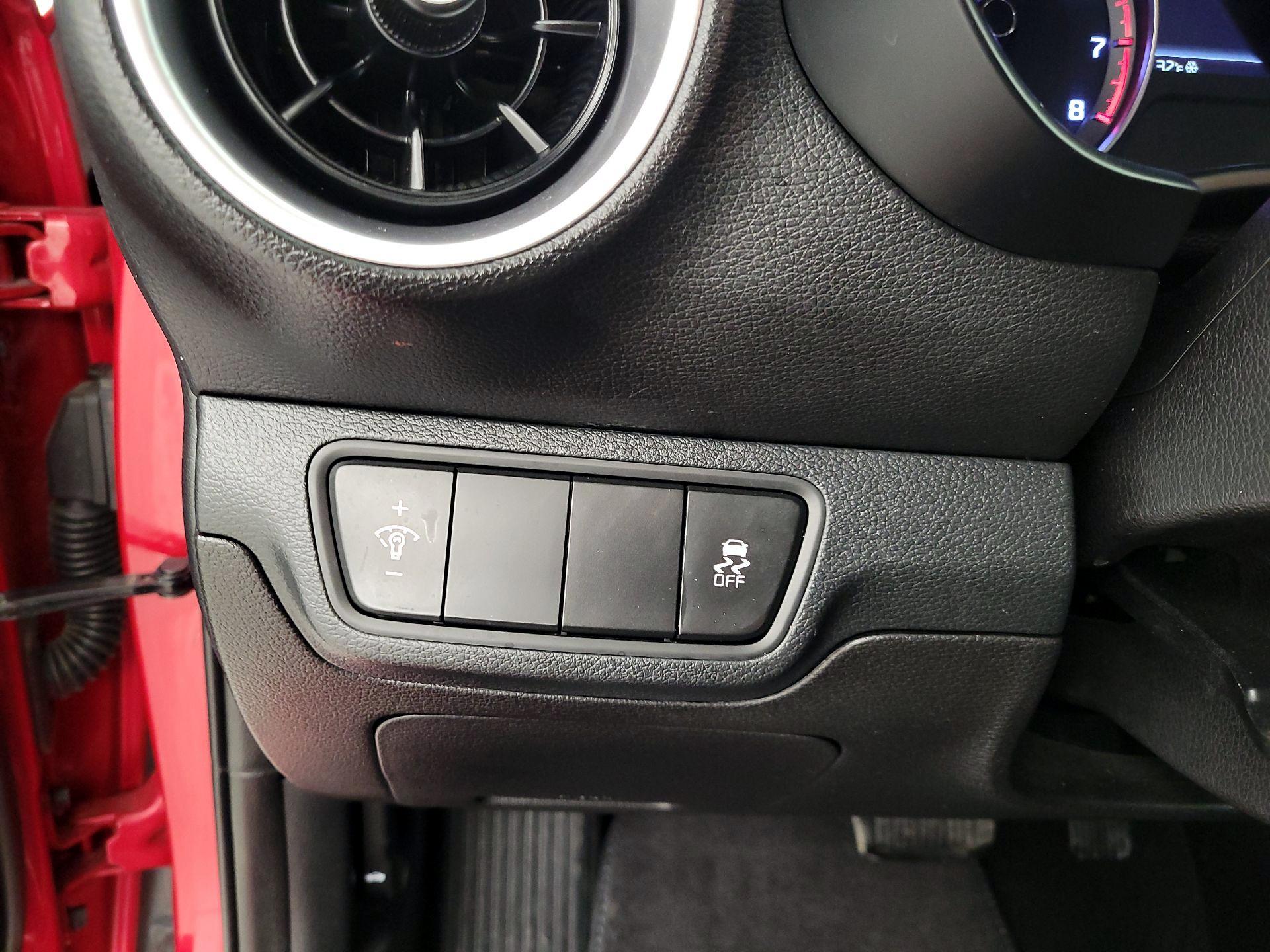 Thumbnail: 2023 Kia Forte - 13