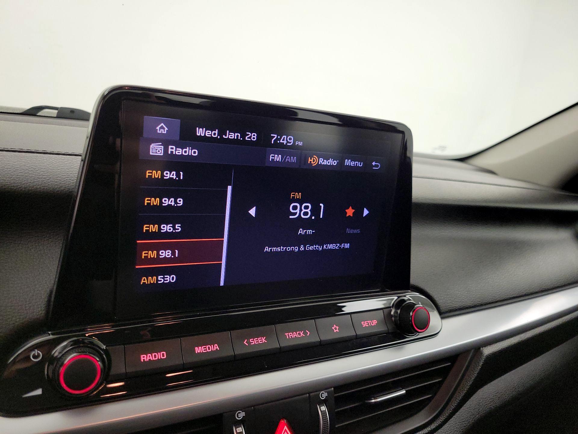 Thumbnail: 2023 Kia Forte - 15