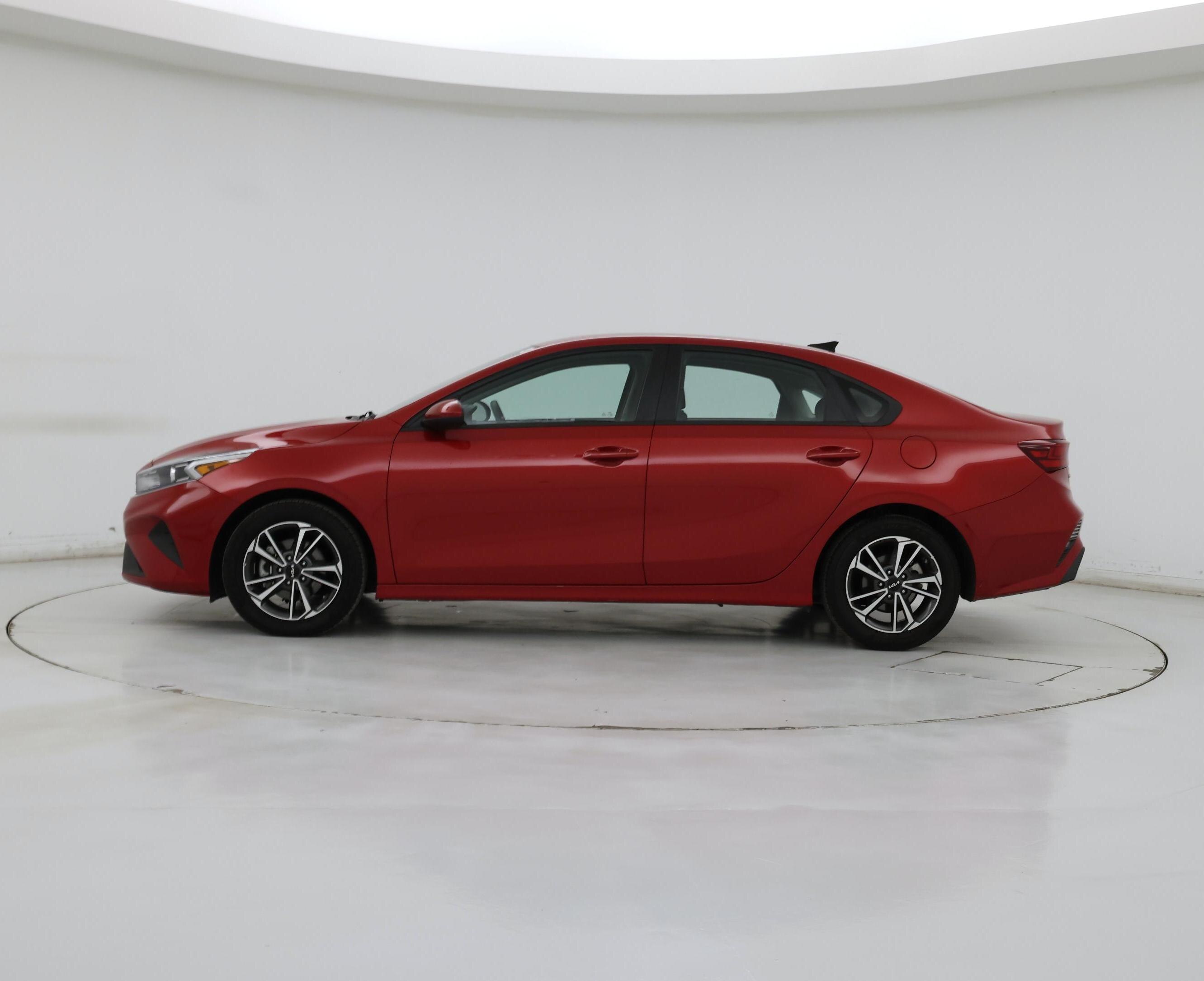 Thumbnail: 2023 Kia Forte - 3