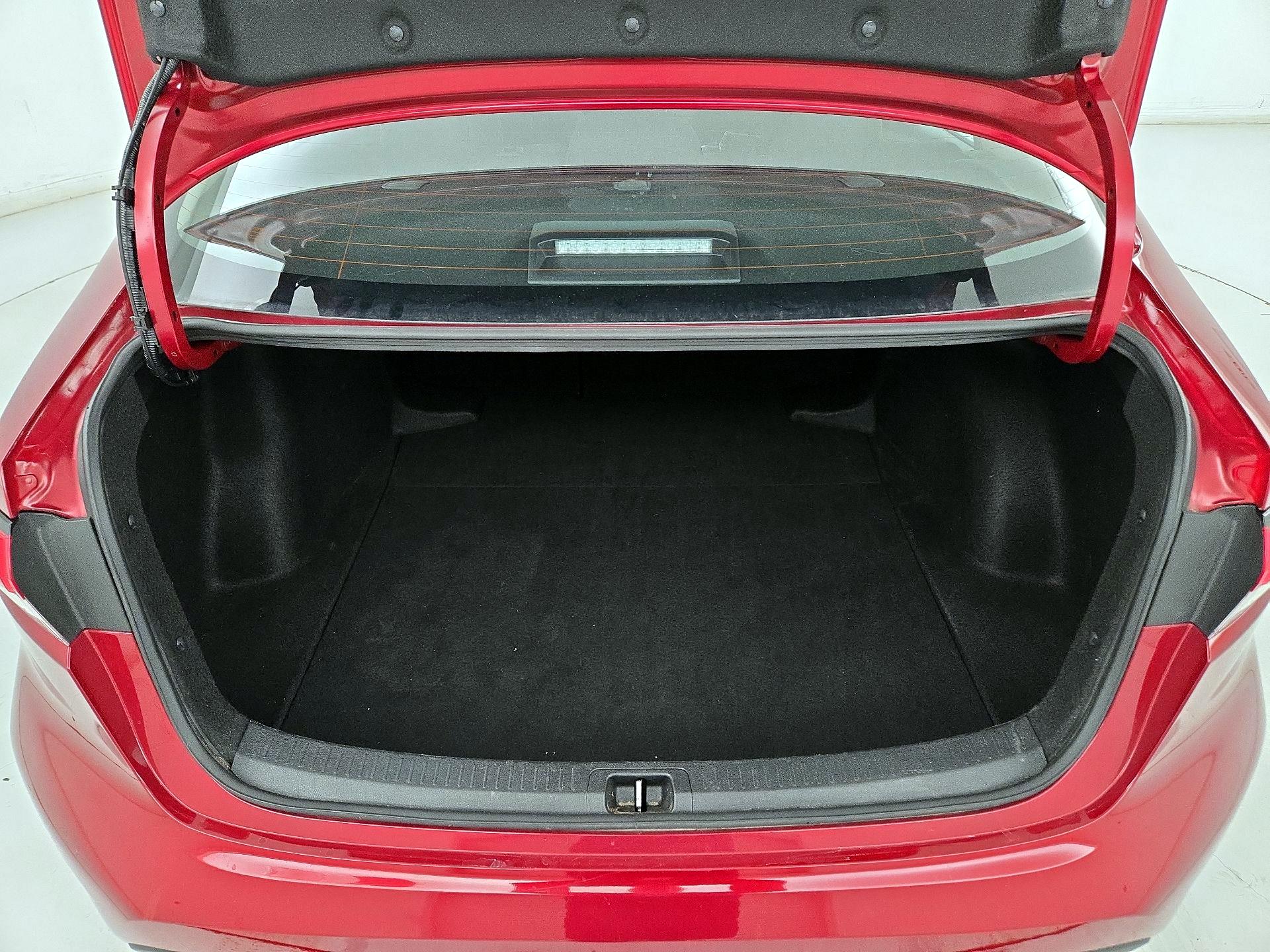 Thumbnail: 2024 Toyota Corolla - 18