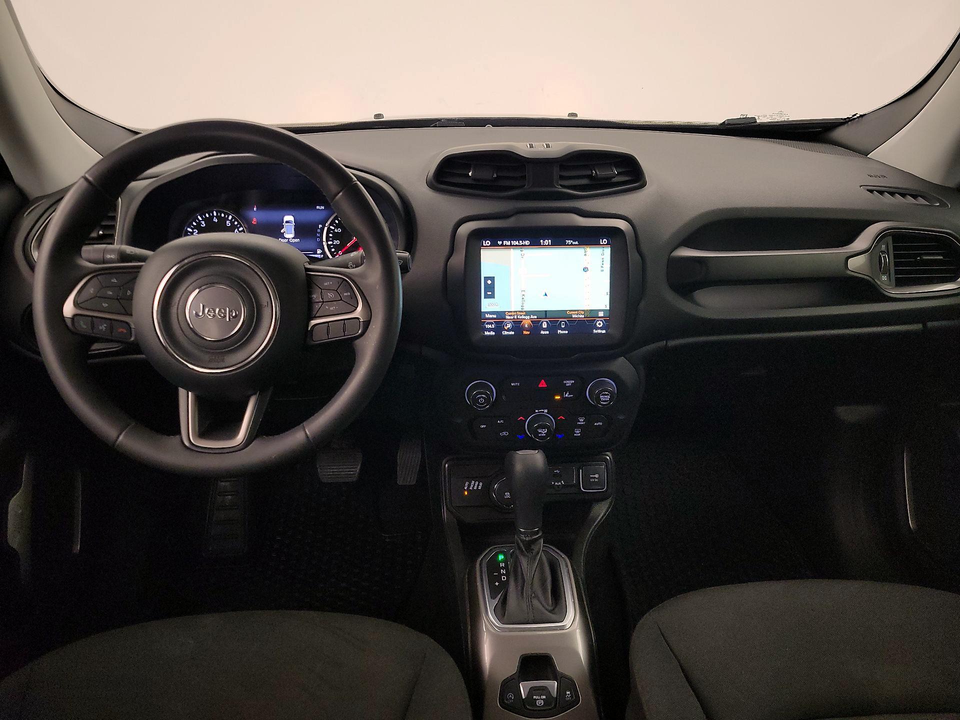 Thumbnail: 2022 Jeep Renegade - 9