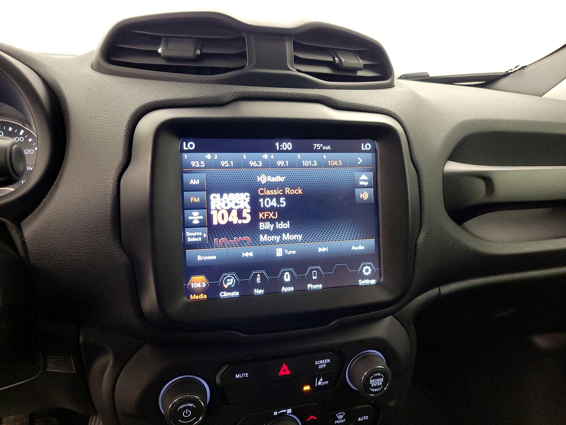 Thumbnail: 2022 Jeep Renegade - 16