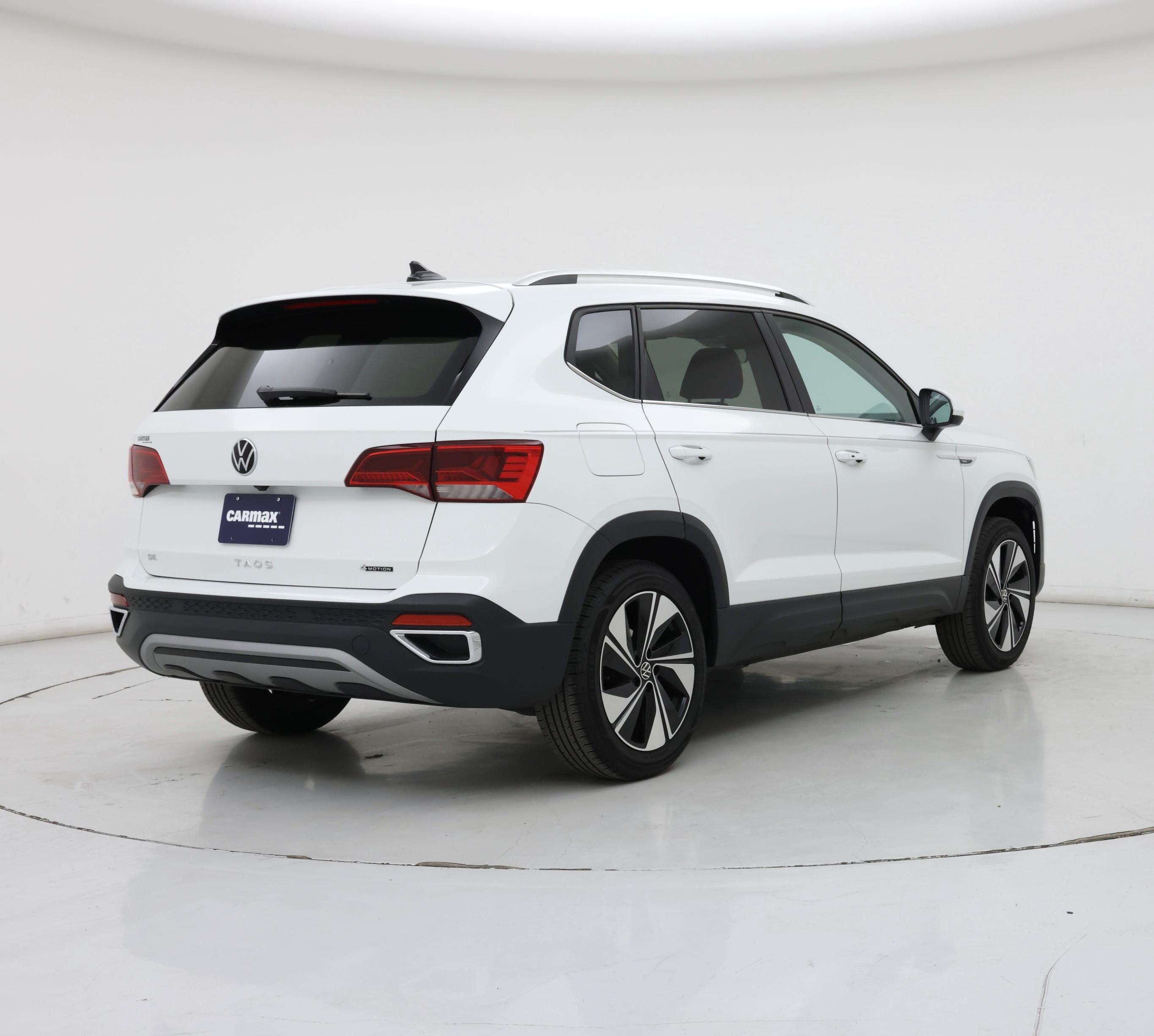 Thumbnail: 2024 Volkswagen Taos - 8