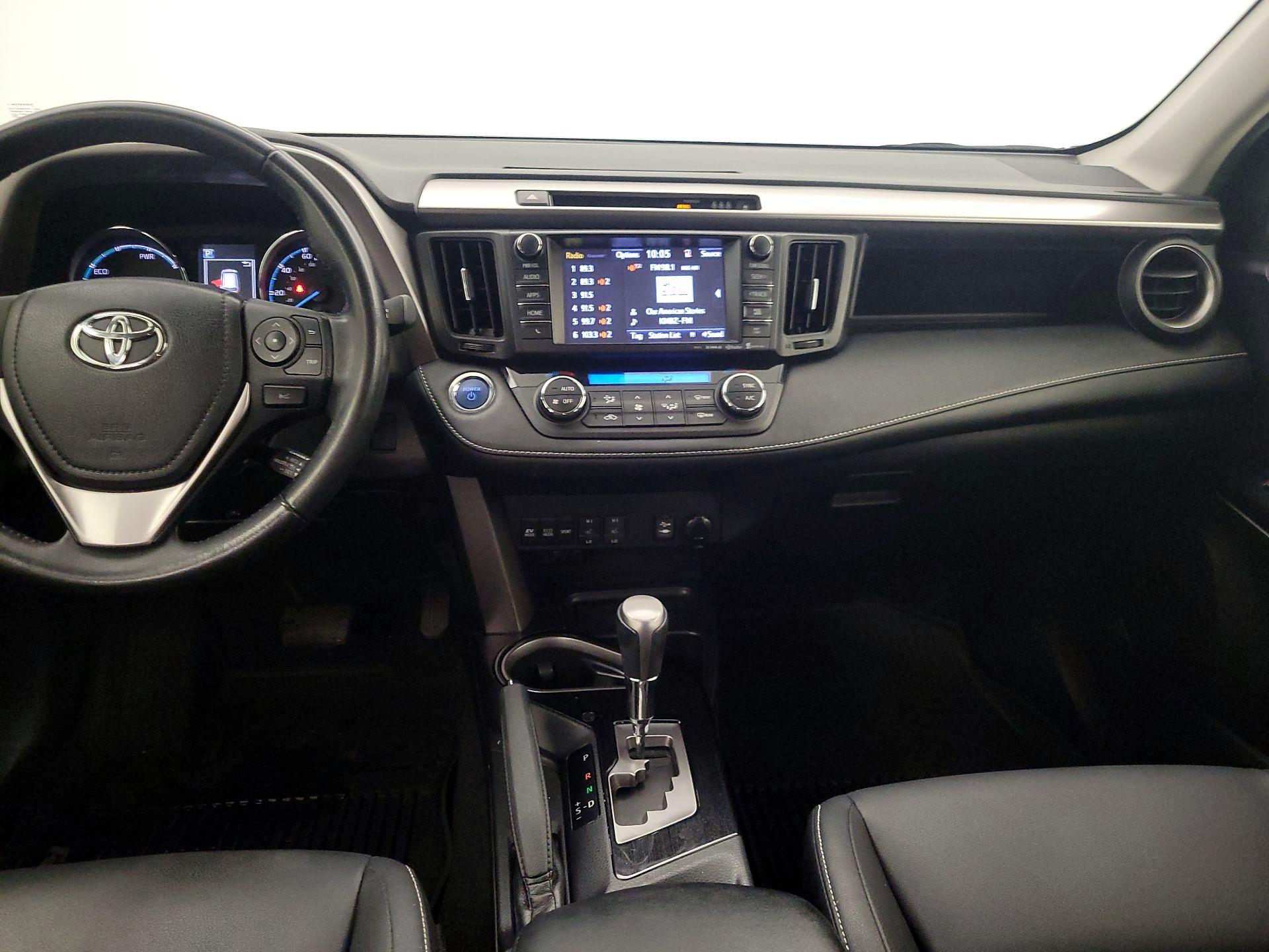 Thumbnail: 2018 Toyota RAV4 - 9