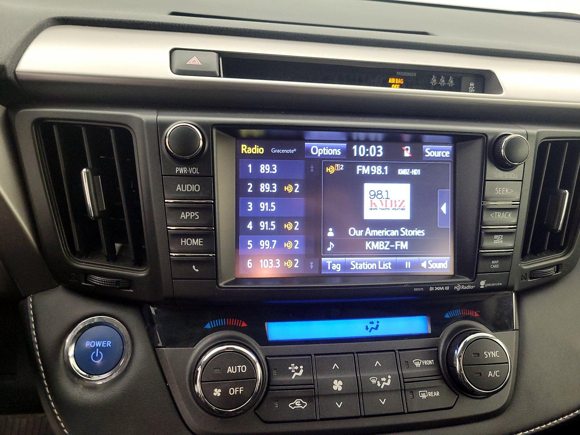 Thumbnail: 2018 Toyota RAV4 - 15