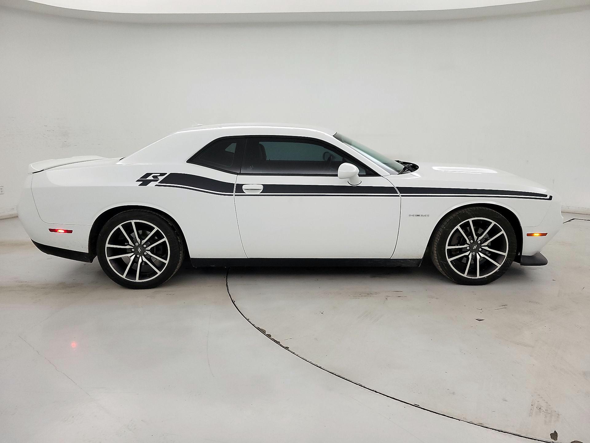 Thumbnail: 2020 Dodge Challenger - 4