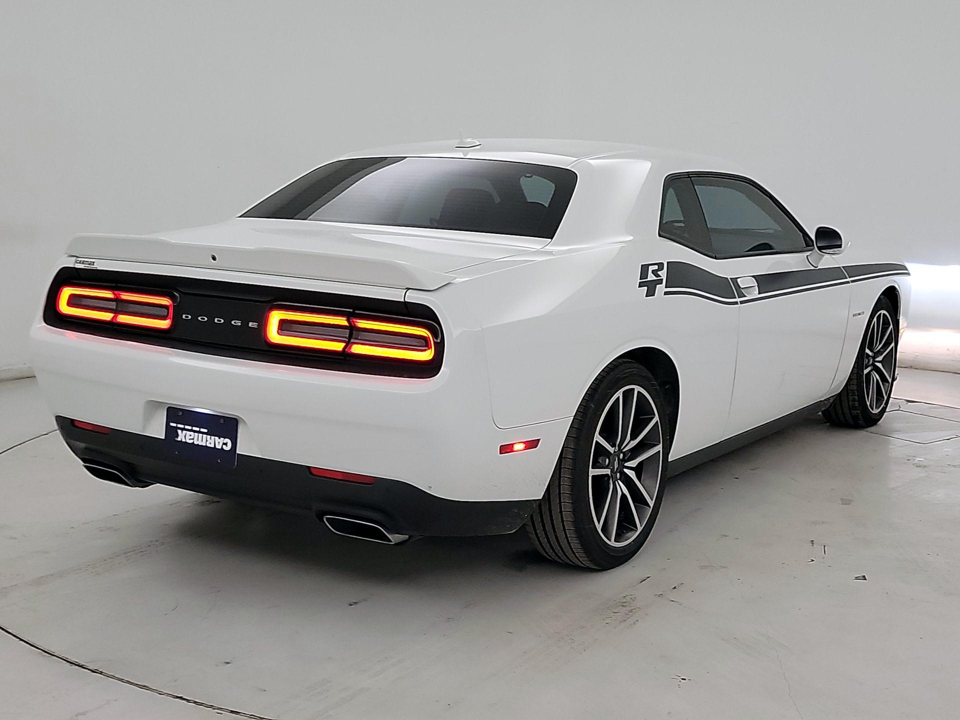 Thumbnail: 2020 Dodge Challenger - 5