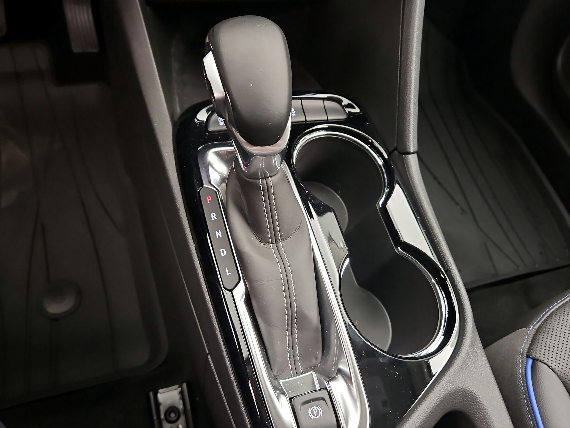 Thumbnail: 2025 Buick Encore GX - 17