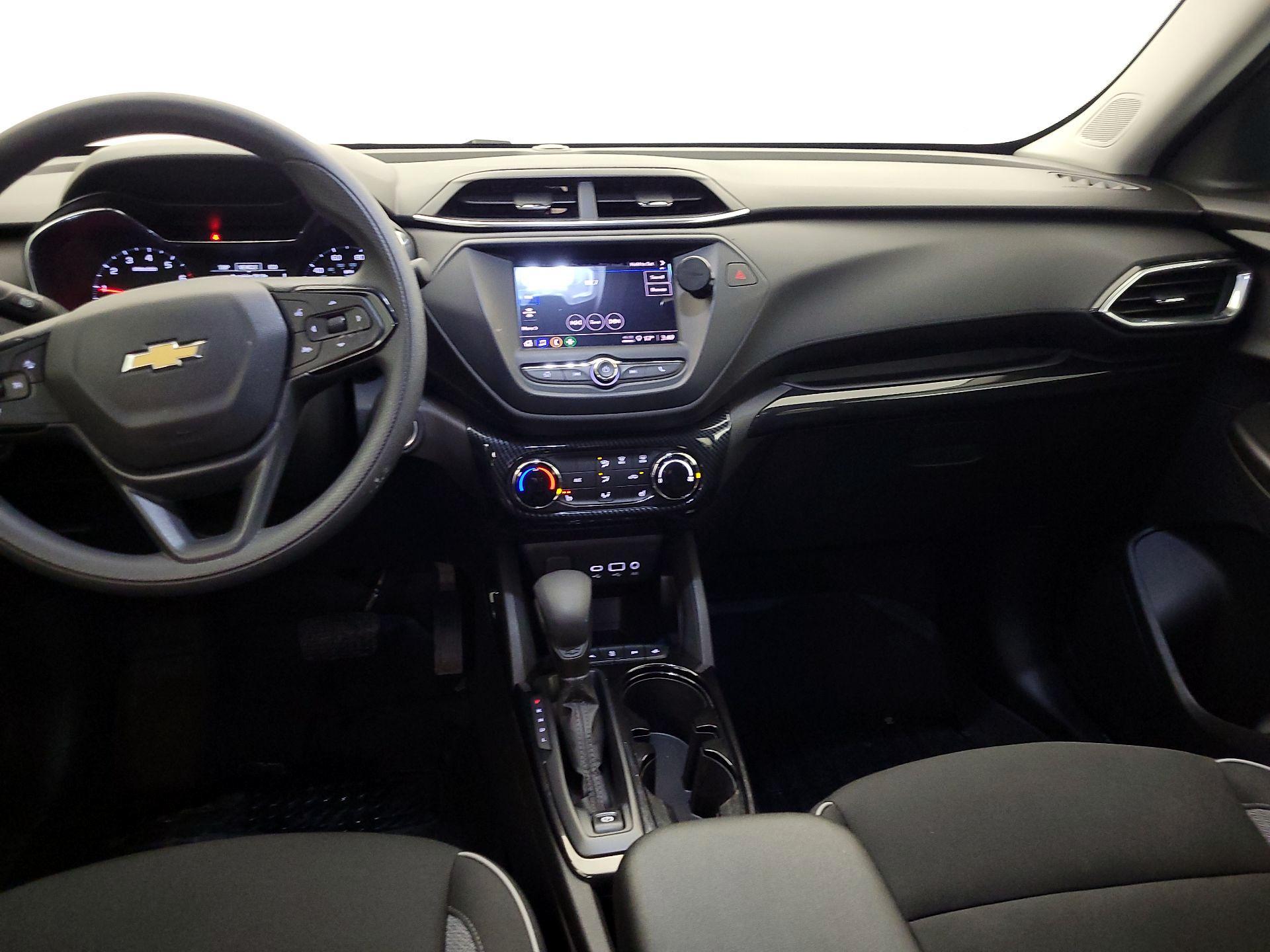 Thumbnail: 2023 Chevrolet TrailBlazer - 9