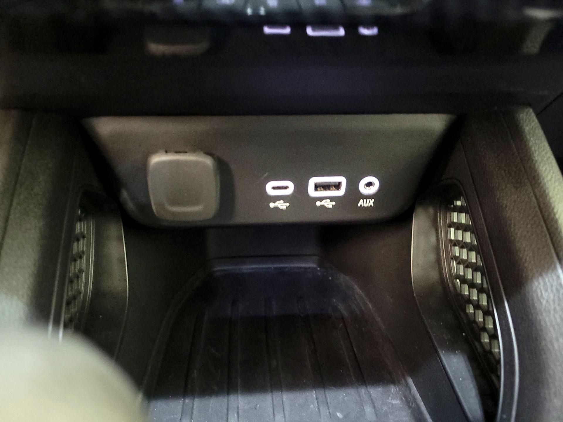 Thumbnail: 2023 Chevrolet TrailBlazer - 18