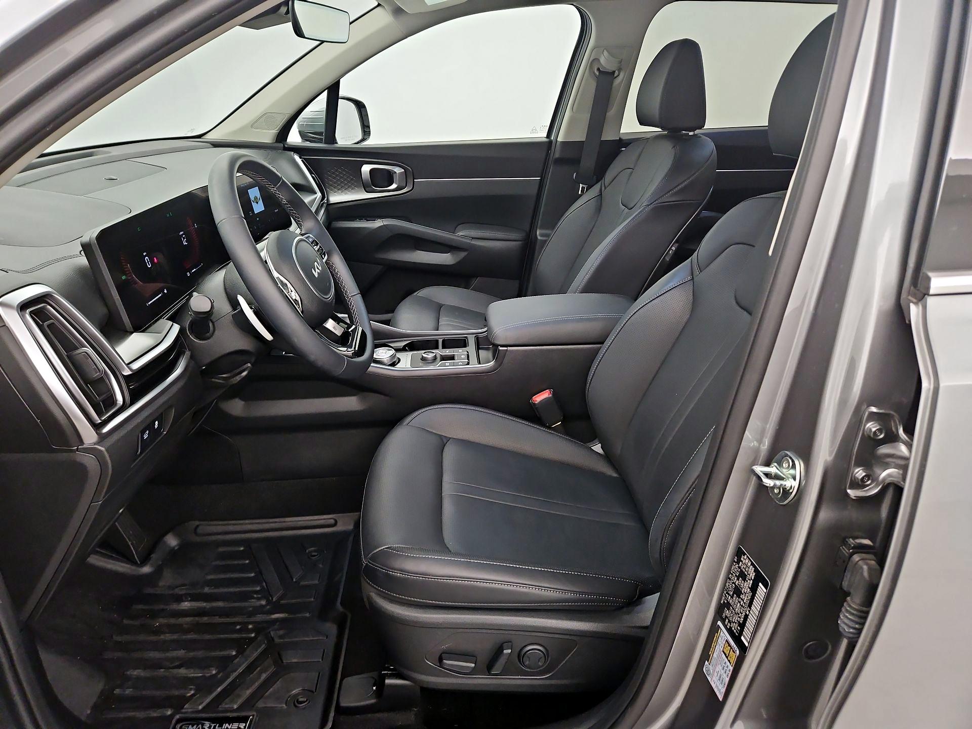 Thumbnail: 2025 Kia Sorento - 11