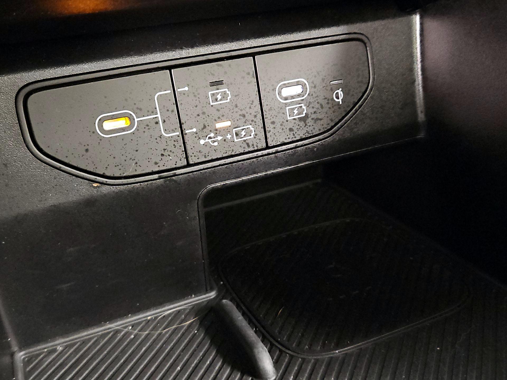 Thumbnail: 2025 Kia Sorento - 19