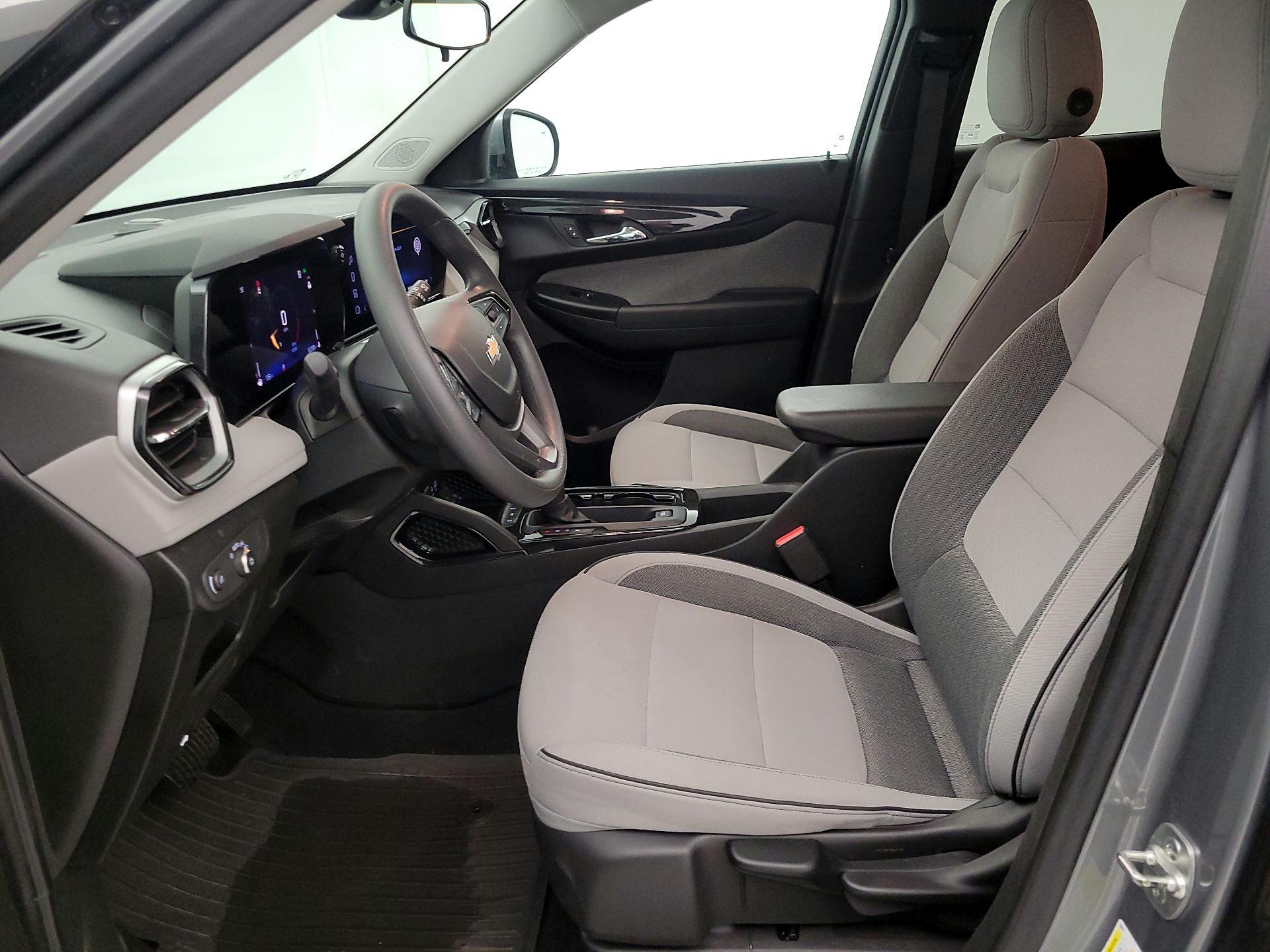 Thumbnail: 2024 Chevrolet TrailBlazer - 11