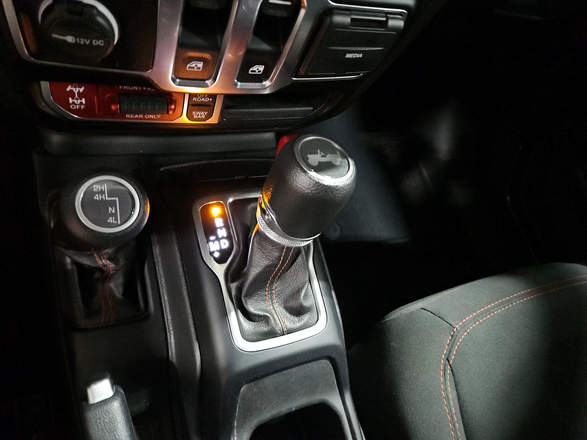 Thumbnail: 2023 Jeep Wrangler - 18