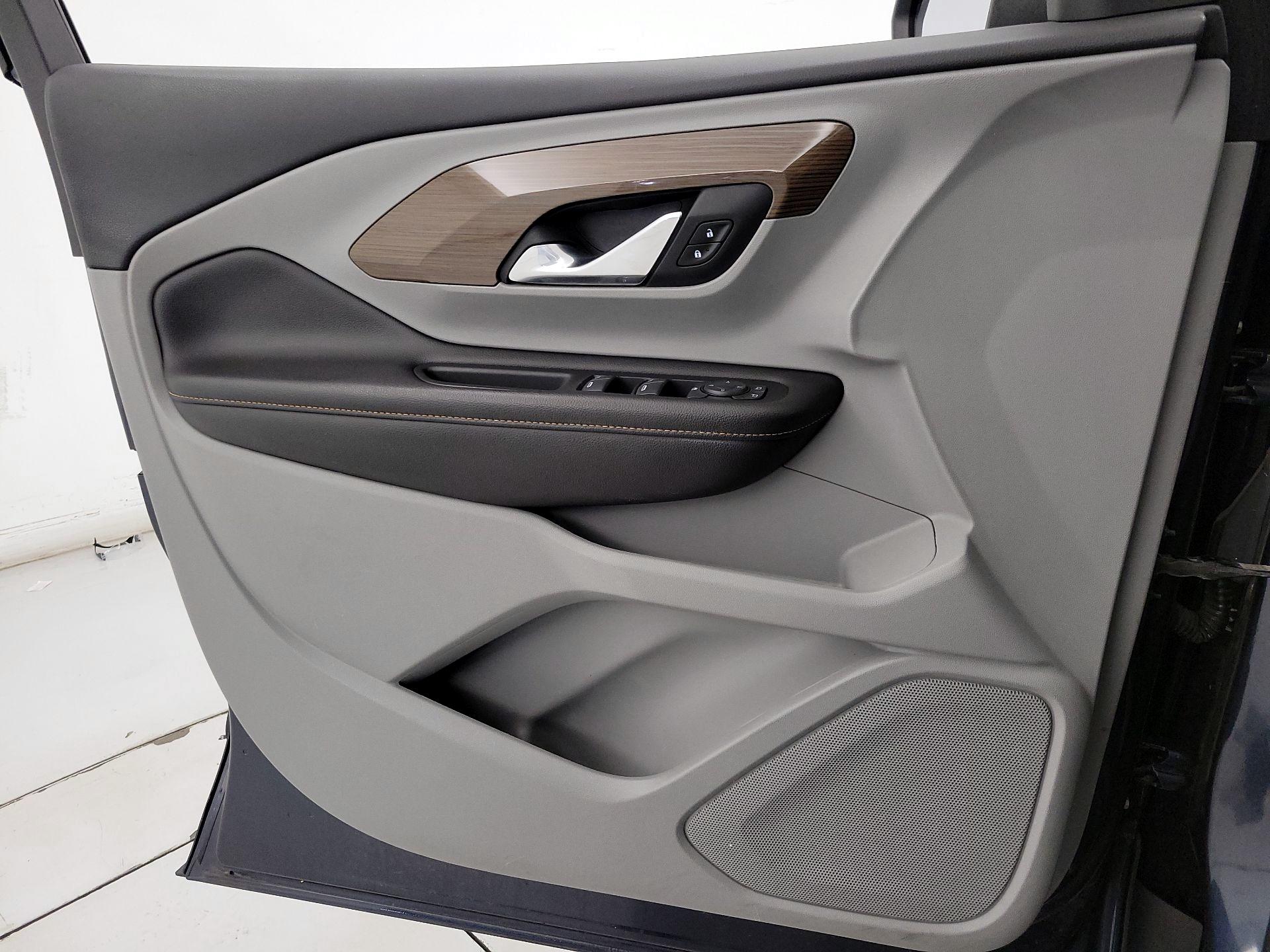 Thumbnail: 2019 GMC Terrain - 12