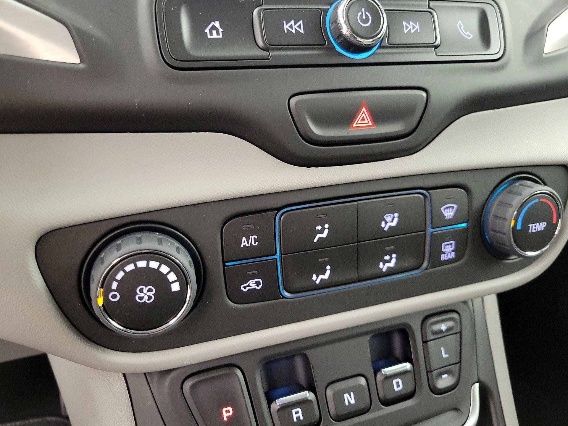 Thumbnail: 2019 GMC Terrain - 16