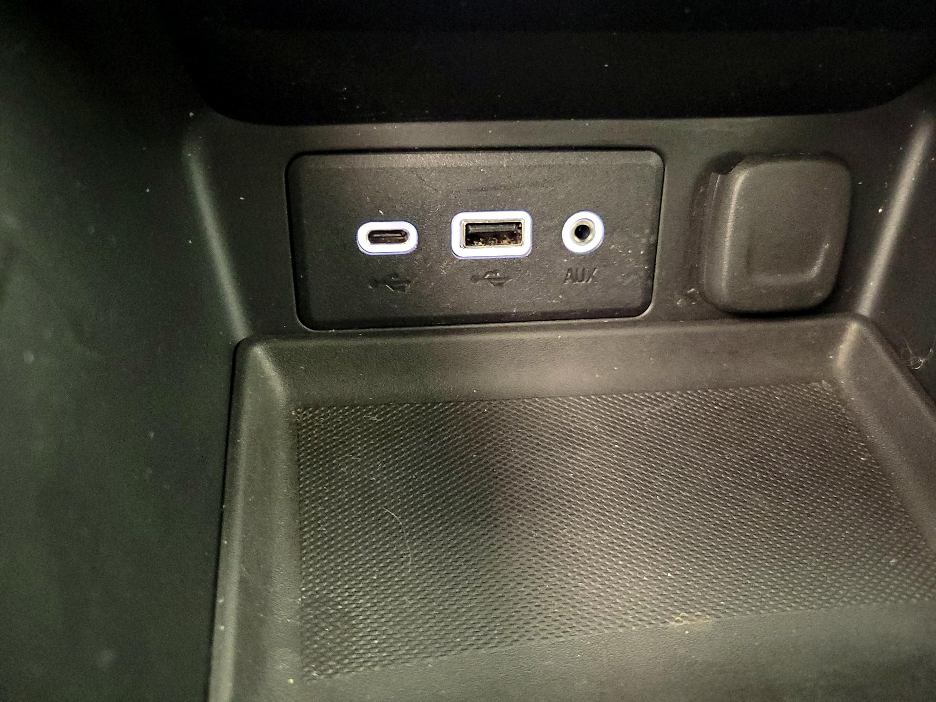 Thumbnail: 2019 GMC Terrain - 18