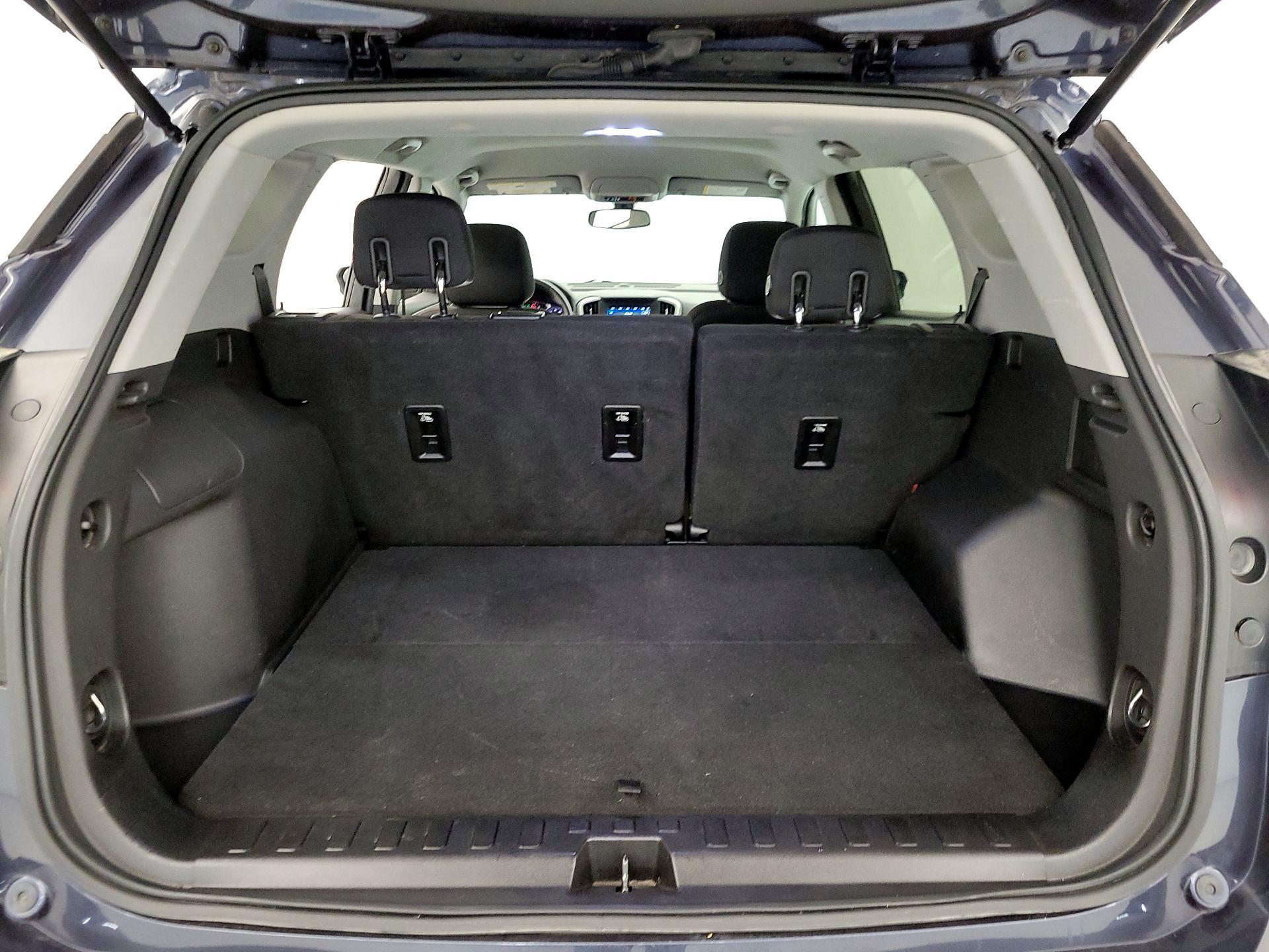 Thumbnail: 2019 GMC Terrain - 20