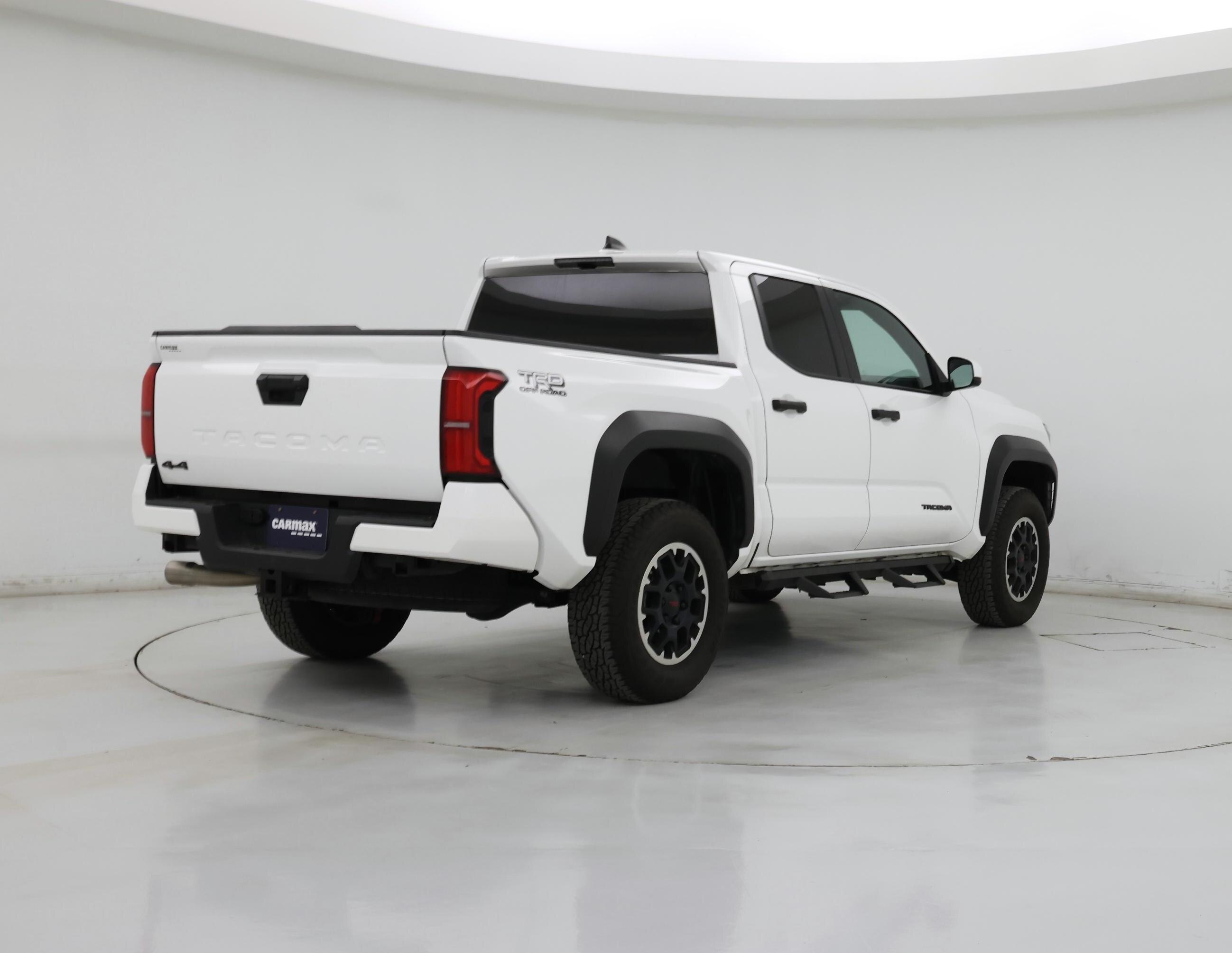 Thumbnail: 2024 Toyota Tacoma - 8