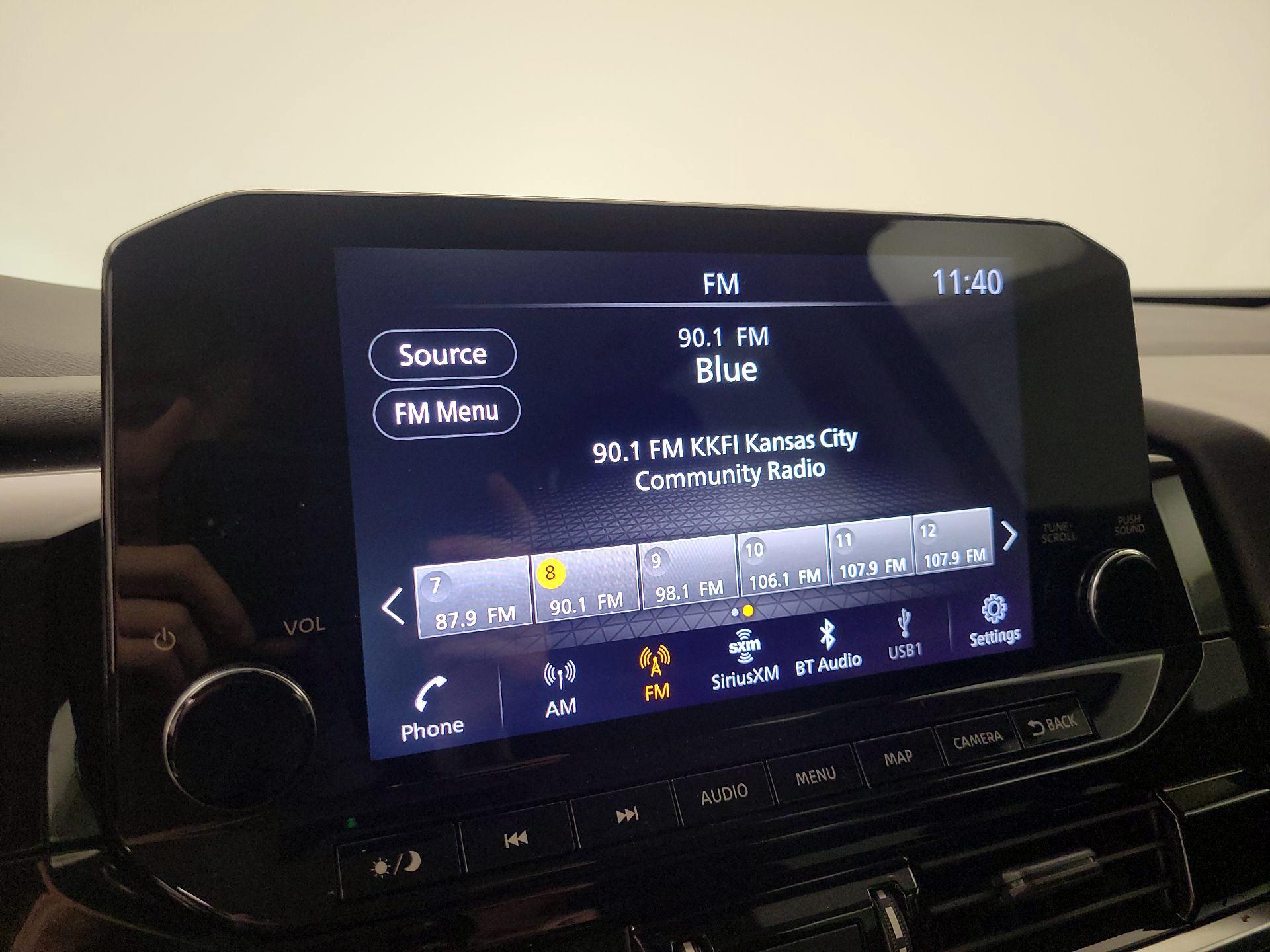 Thumbnail: 2023 Nissan Pathfinder - 16