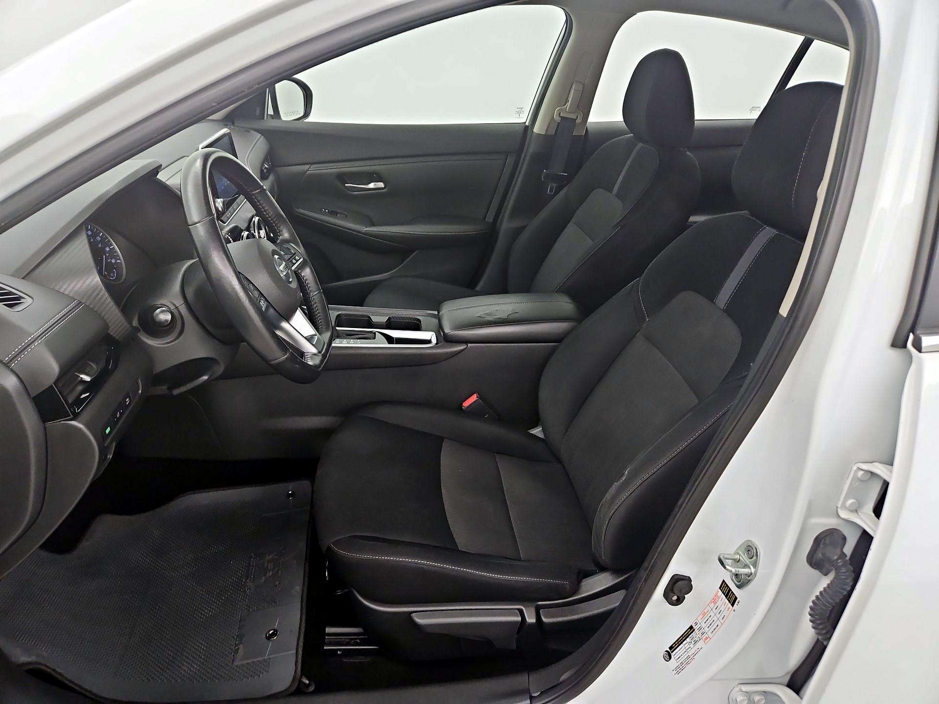 Thumbnail: 2023 Nissan Sentra - 11