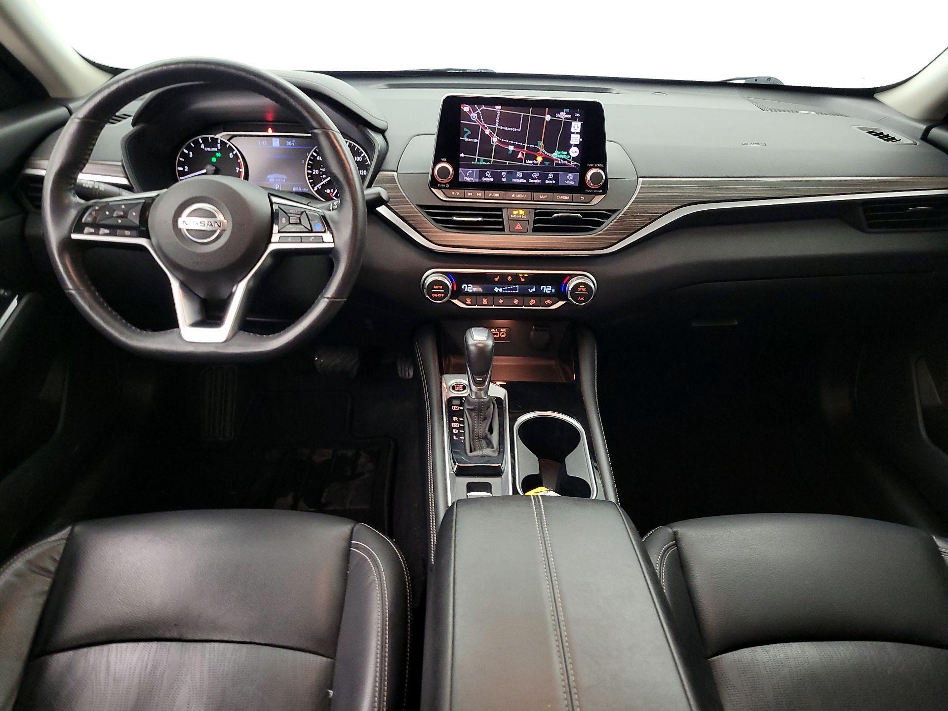 Thumbnail: 2022 Nissan Altima - 9