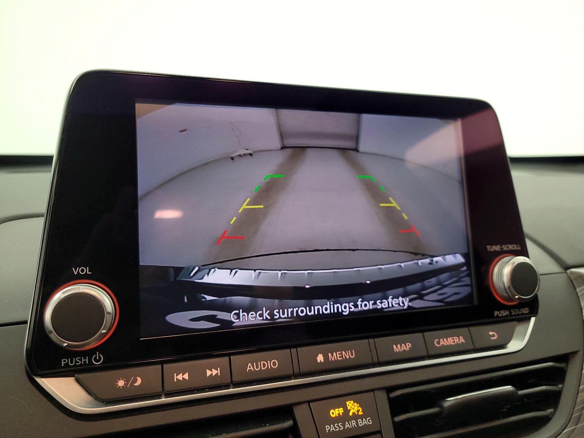 Thumbnail: 2022 Nissan Altima - 15