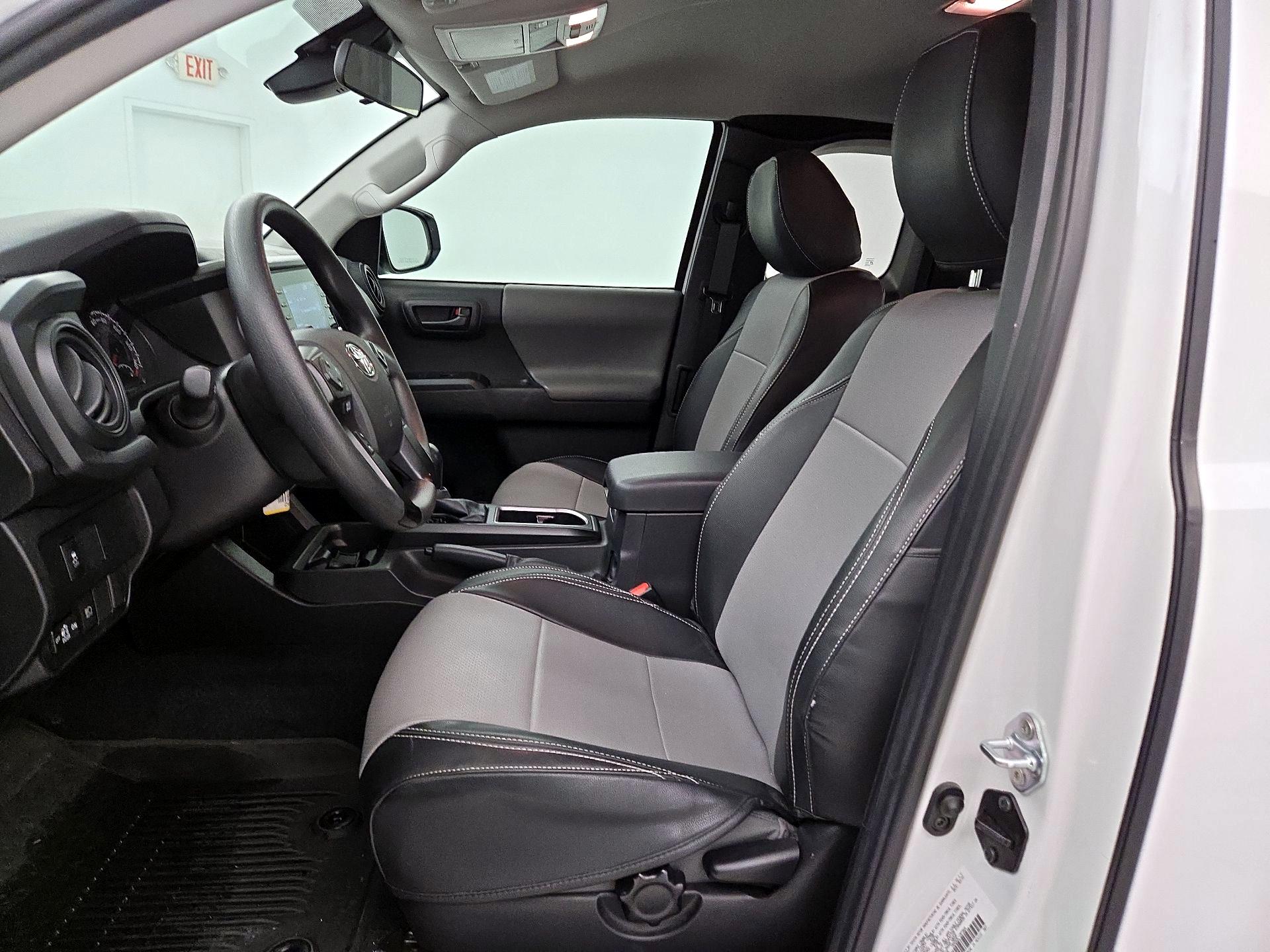 Thumbnail: 2022 Toyota Tacoma - 9