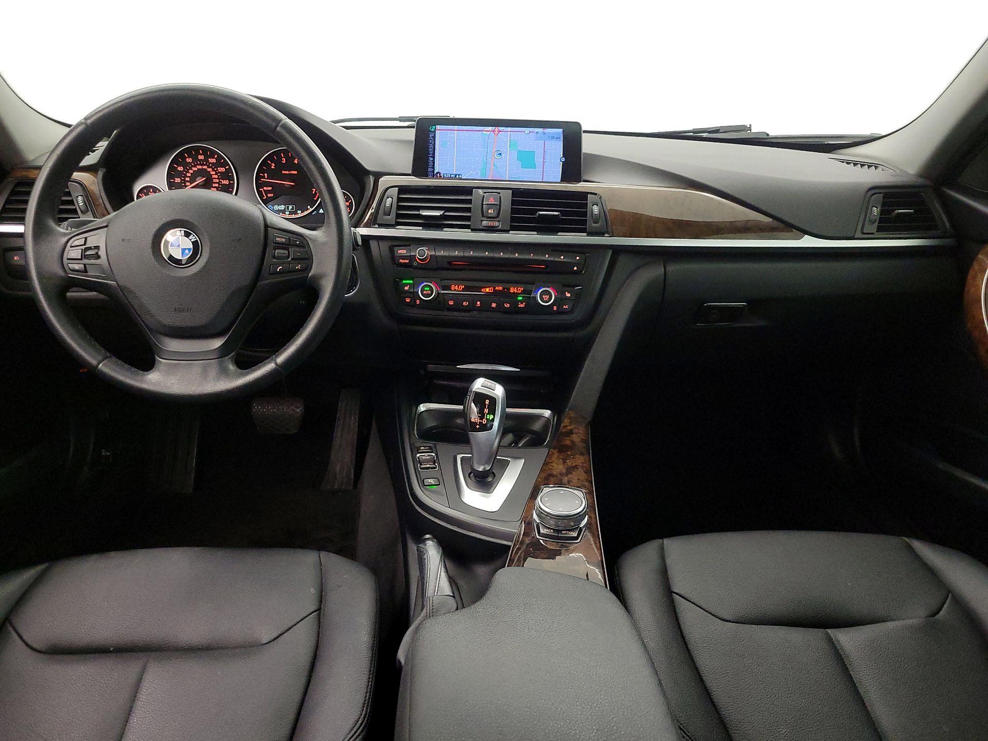 Thumbnail: 2015 BMW 3 Series - 9