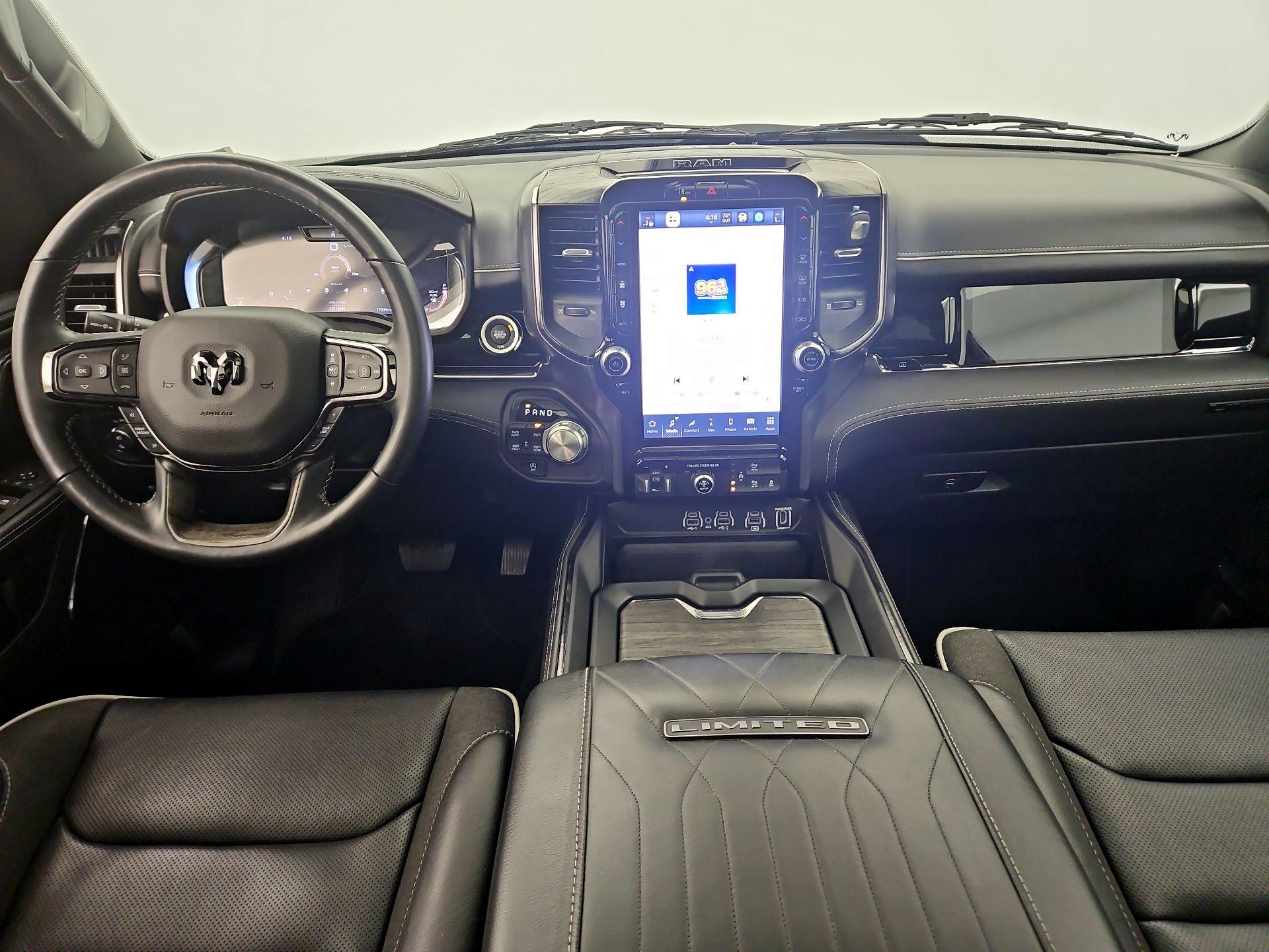 Thumbnail: 2025 RAM 1500 - 9