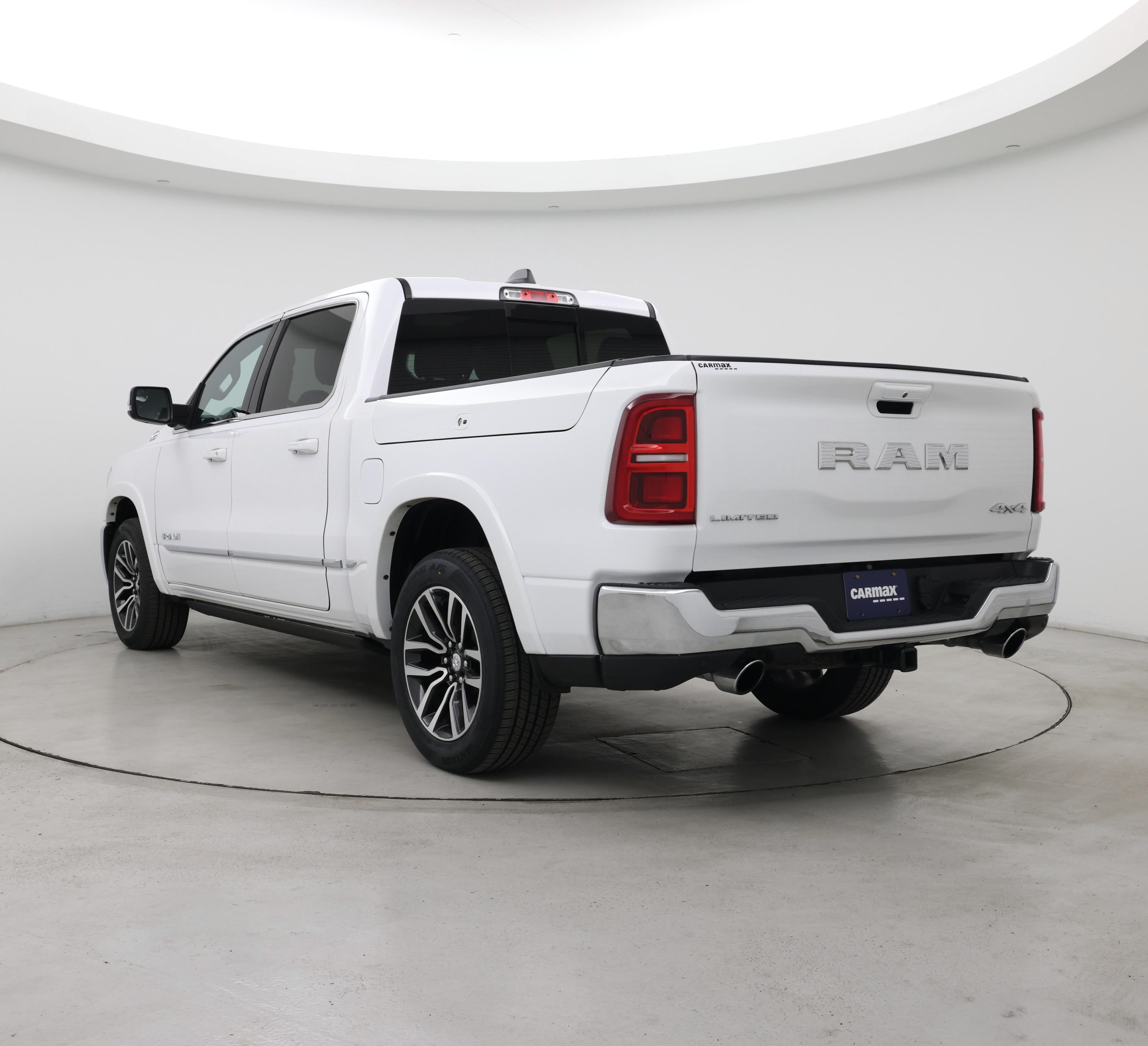 Thumbnail: 2025 RAM 1500 - 2