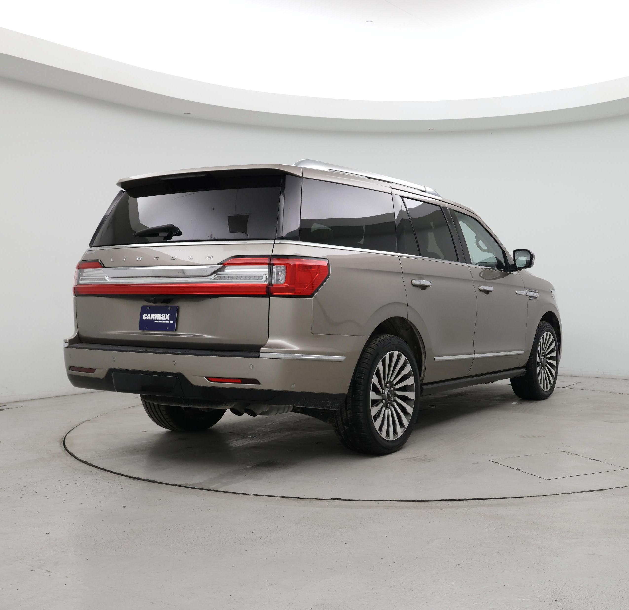 Thumbnail: 2019 Lincoln Navigator - 8