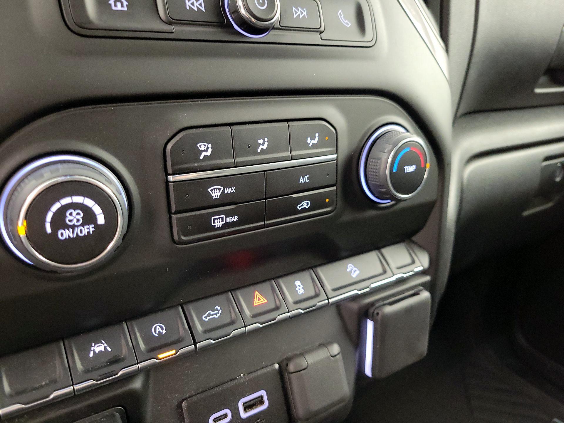 Thumbnail: 2025 Chevrolet Silverado 1500 - 16