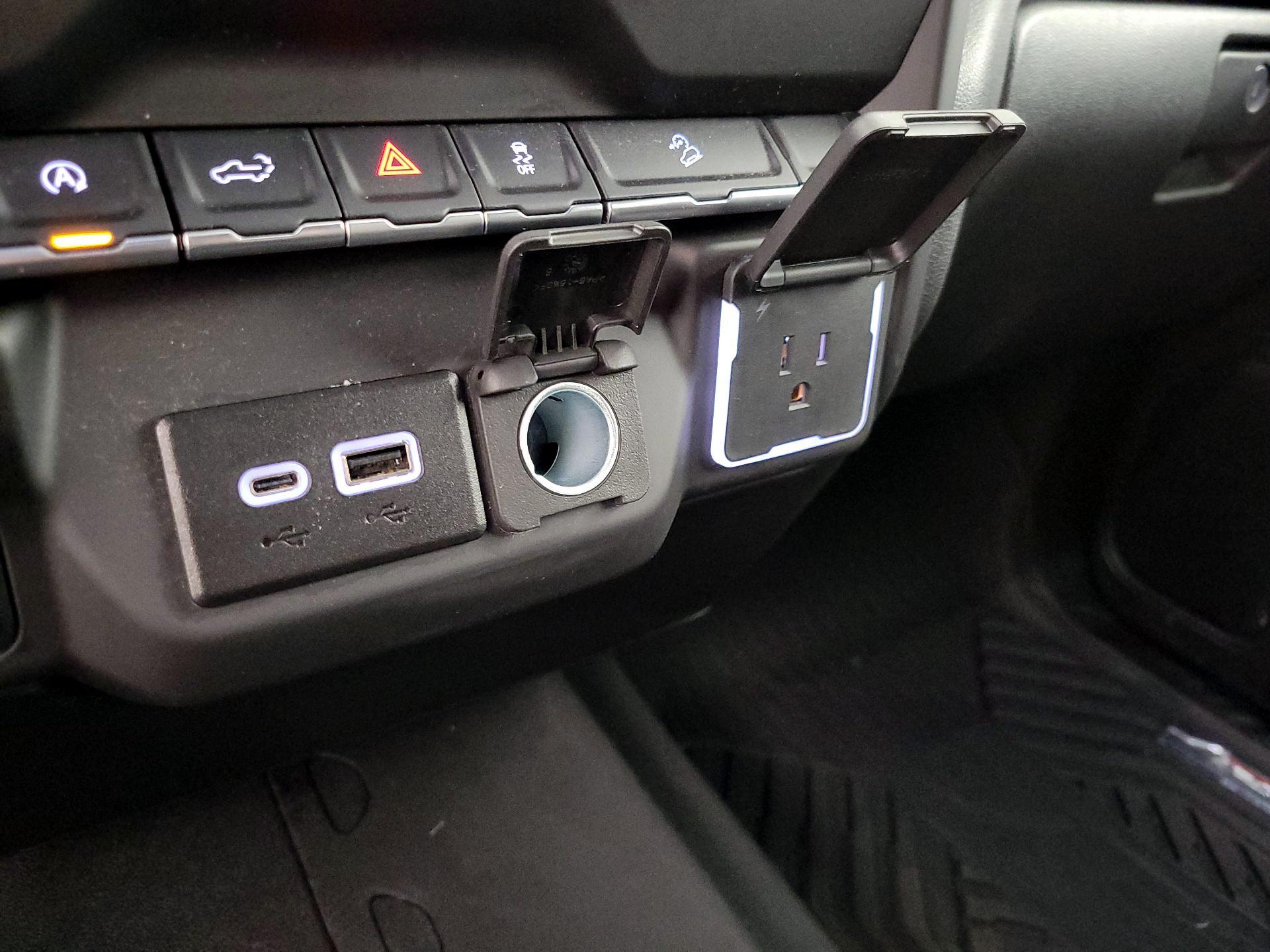 Thumbnail: 2025 Chevrolet Silverado 1500 - 18