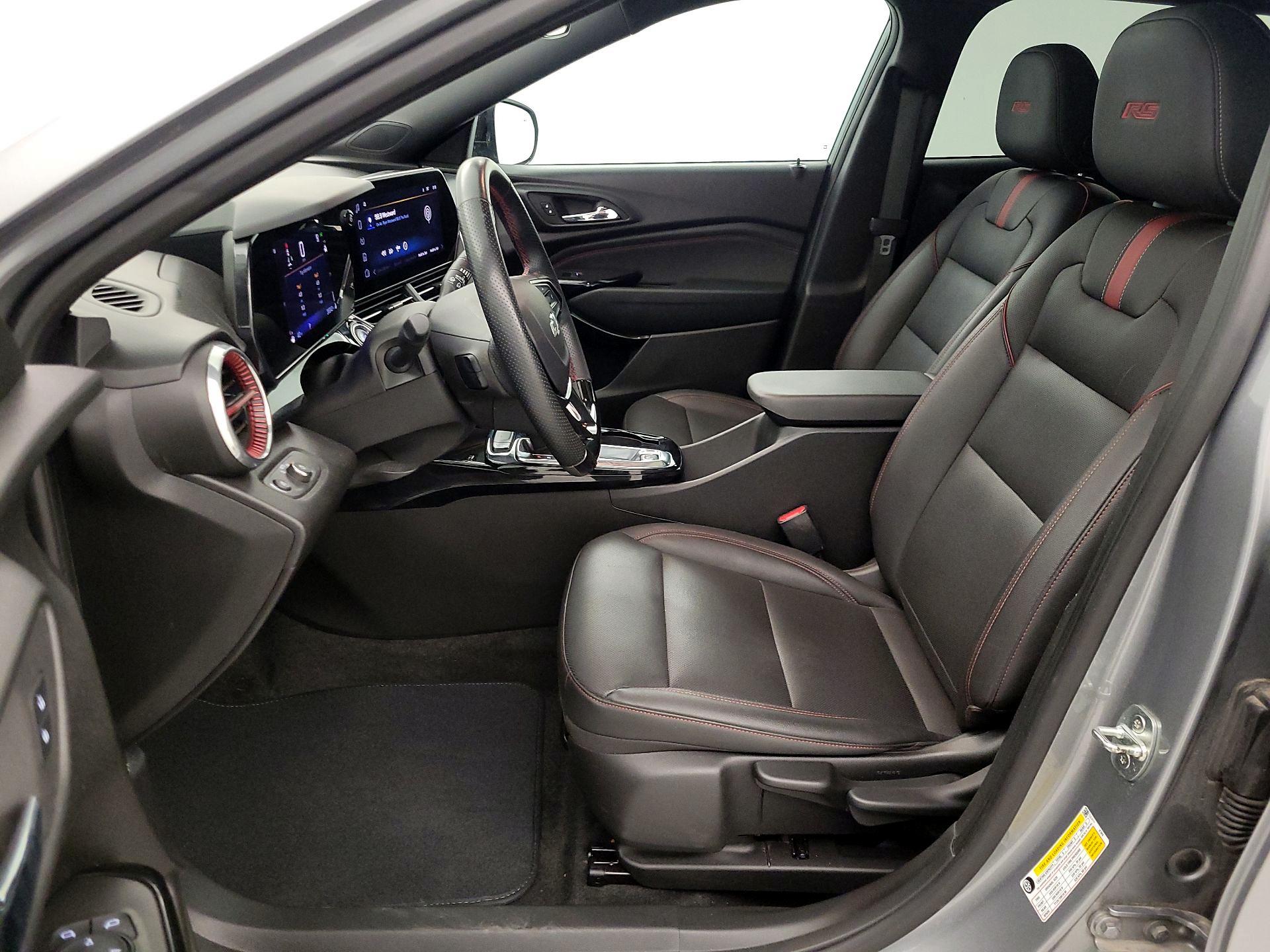 Thumbnail: 2024 Chevrolet Trax - 11