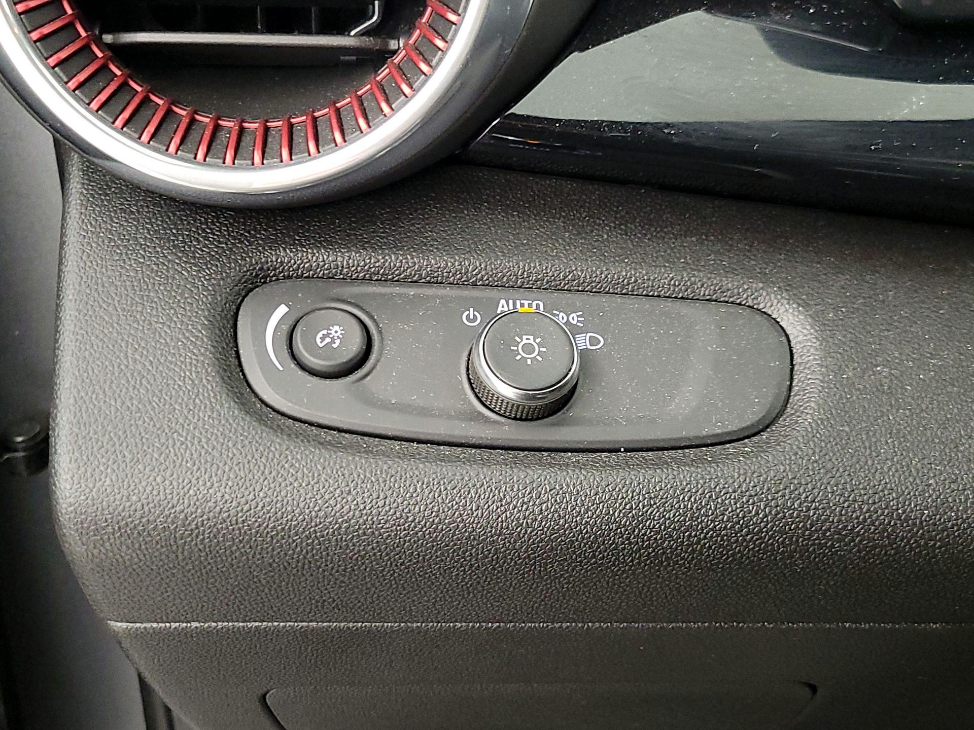 Thumbnail: 2024 Chevrolet Trax - 13