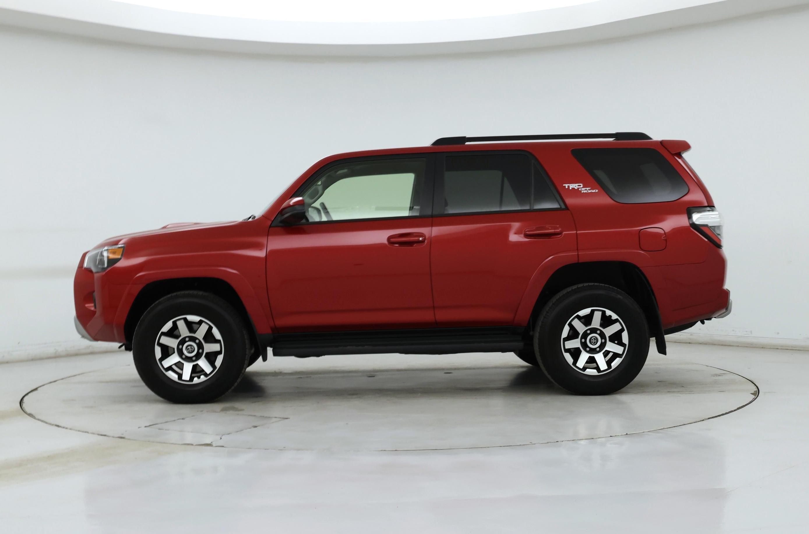 Thumbnail: 2024 Toyota 4Runner - 3