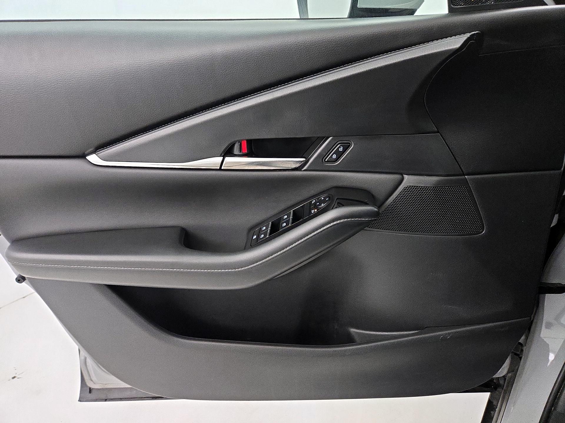 Thumbnail: 2025 Mazda CX-30 - 10