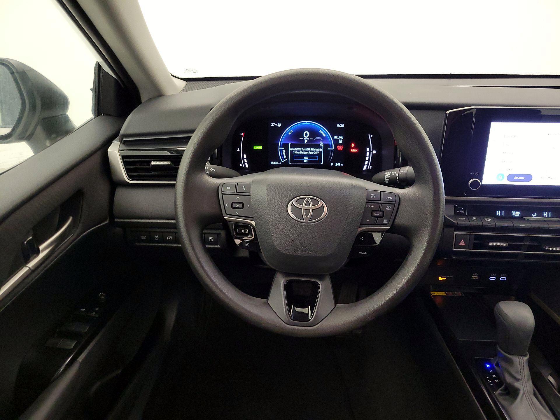 Thumbnail: 2025 Toyota Camry - 10