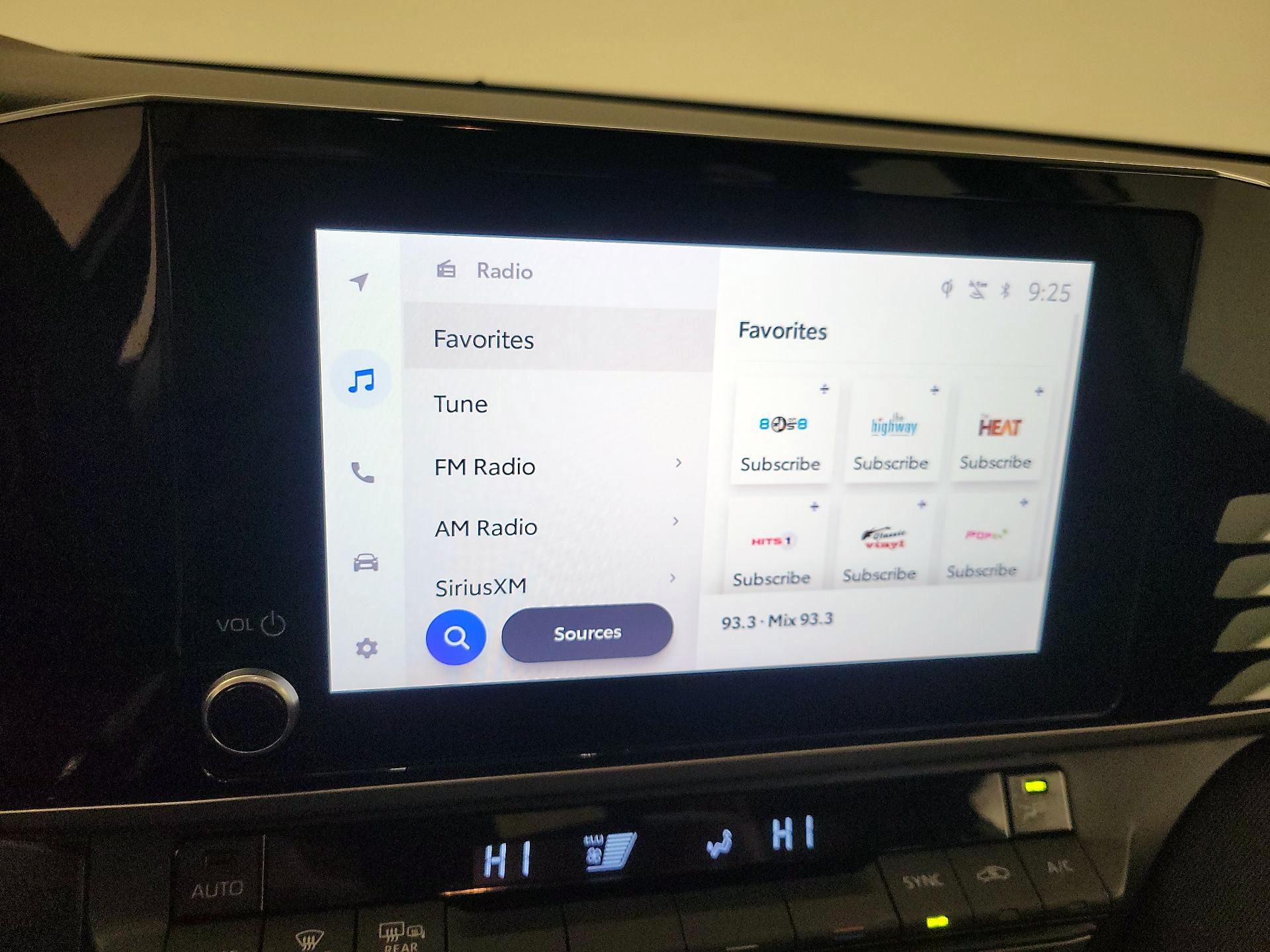 Thumbnail: 2025 Toyota Camry - 15