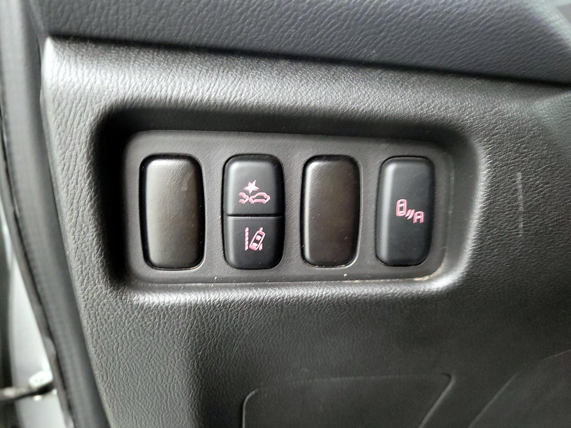 Thumbnail: 2025 Mitsubishi Outlander Sport - 13