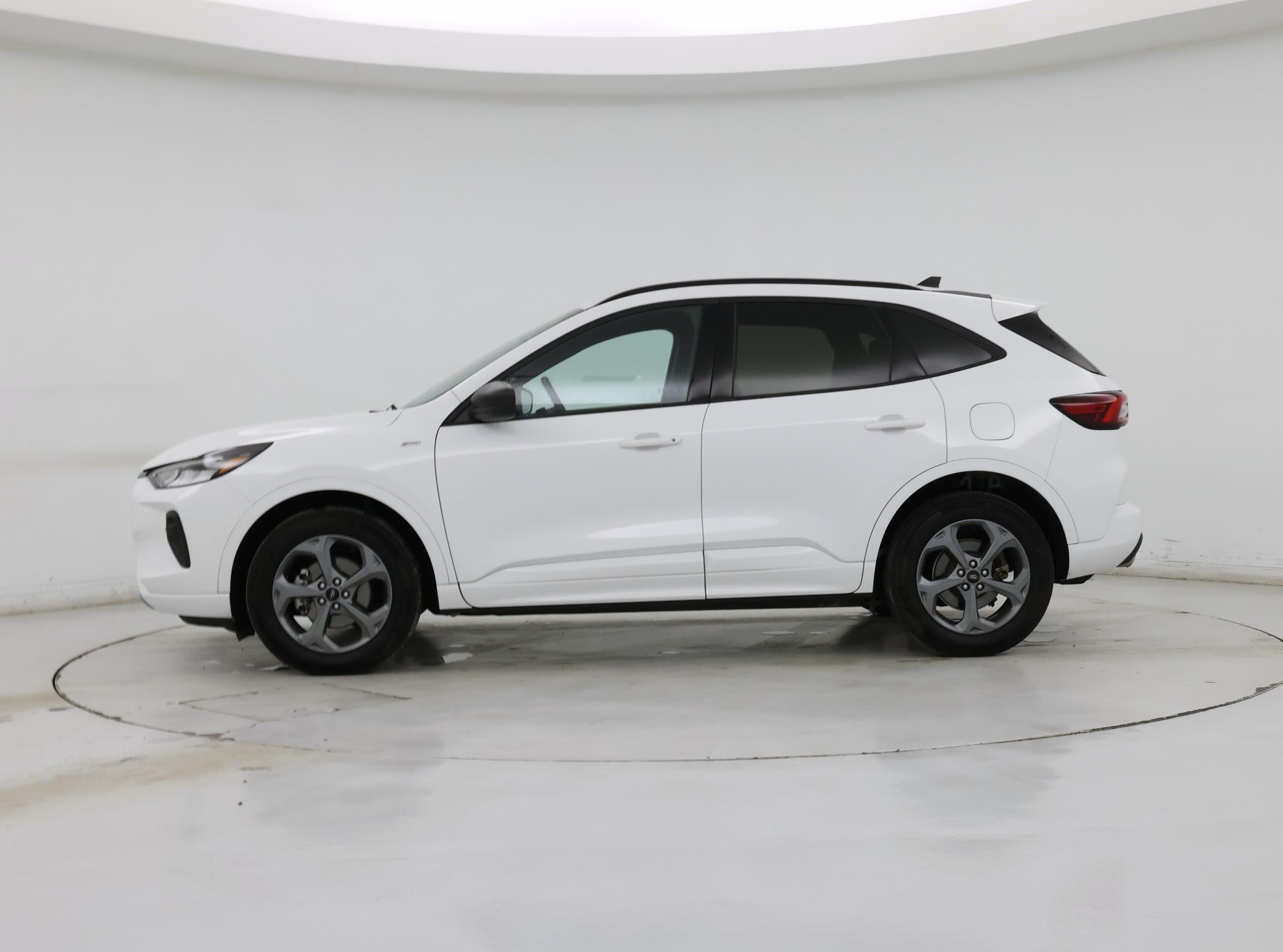 Thumbnail: 2023 Ford Escape - 3