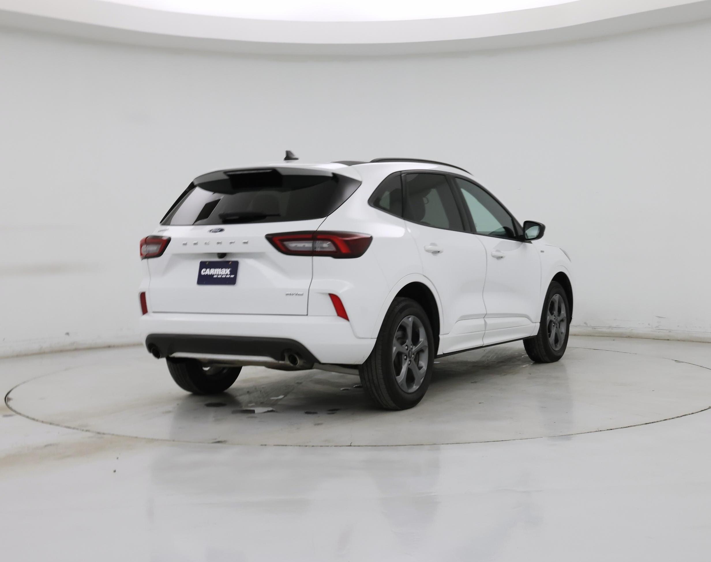 Thumbnail: 2023 Ford Escape - 8